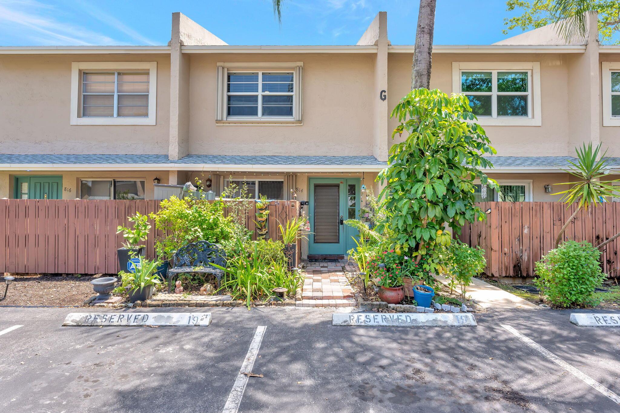 Homes for sale in Coconut Creek, FL | 814 Banks Road, Coconut Creek, FL 33063 | MLS# R11119389