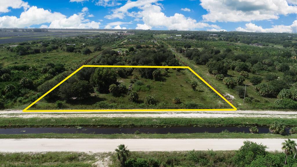 Homes for sale in Loxahatchee, FL | Lot 1880 Louise Street, Loxahatchee, FL 33470 | MLS# R11119386