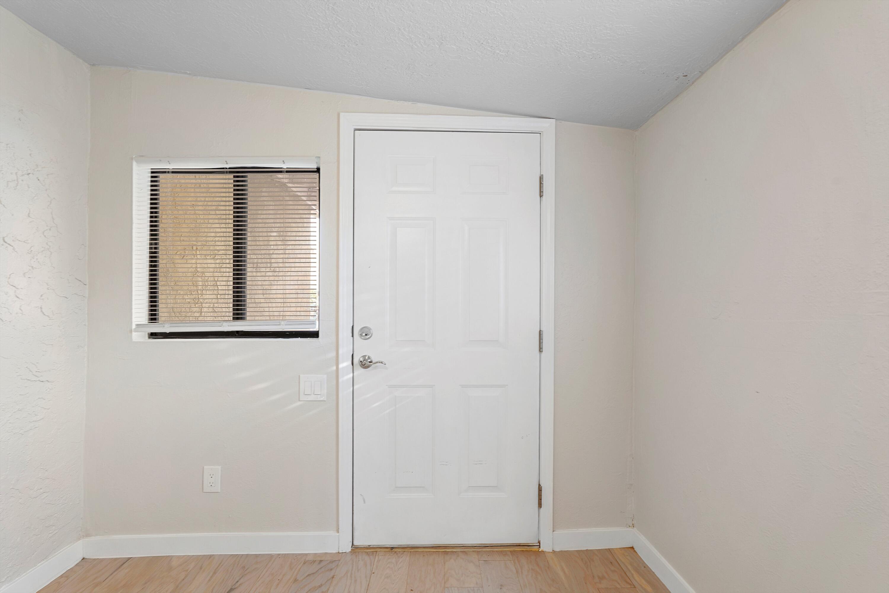 Homes for sale in Albuquerque, NM | 1011A Edith Blvd Ne, Albuquerque, NM 87102 | MLS# 1090549