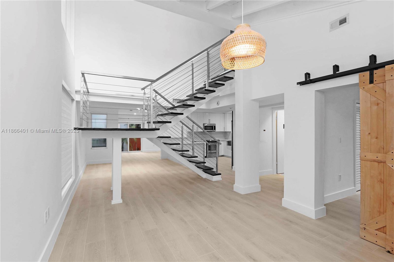 Jackson Peacocks Sub 3-18