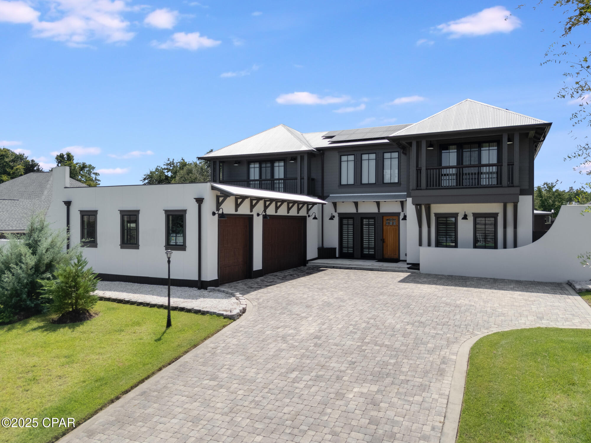 Image 2 For 158 Lake Merial Boulevard