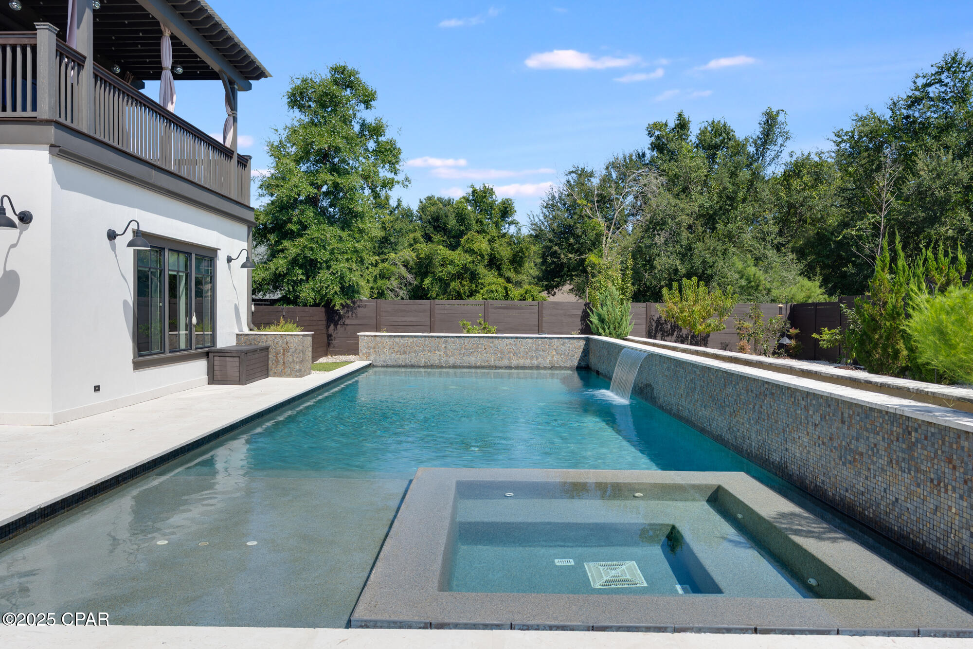 Image 72 For 158 Lake Merial Boulevard