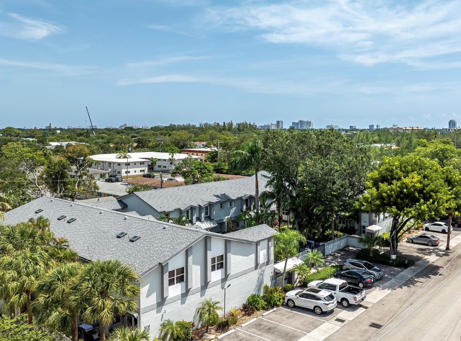 Homes for sale in Fort Lauderdale, FL | 801 Se 16th Ct #11, Fort Lauderdale, FL 33316 | MLS# F10520175