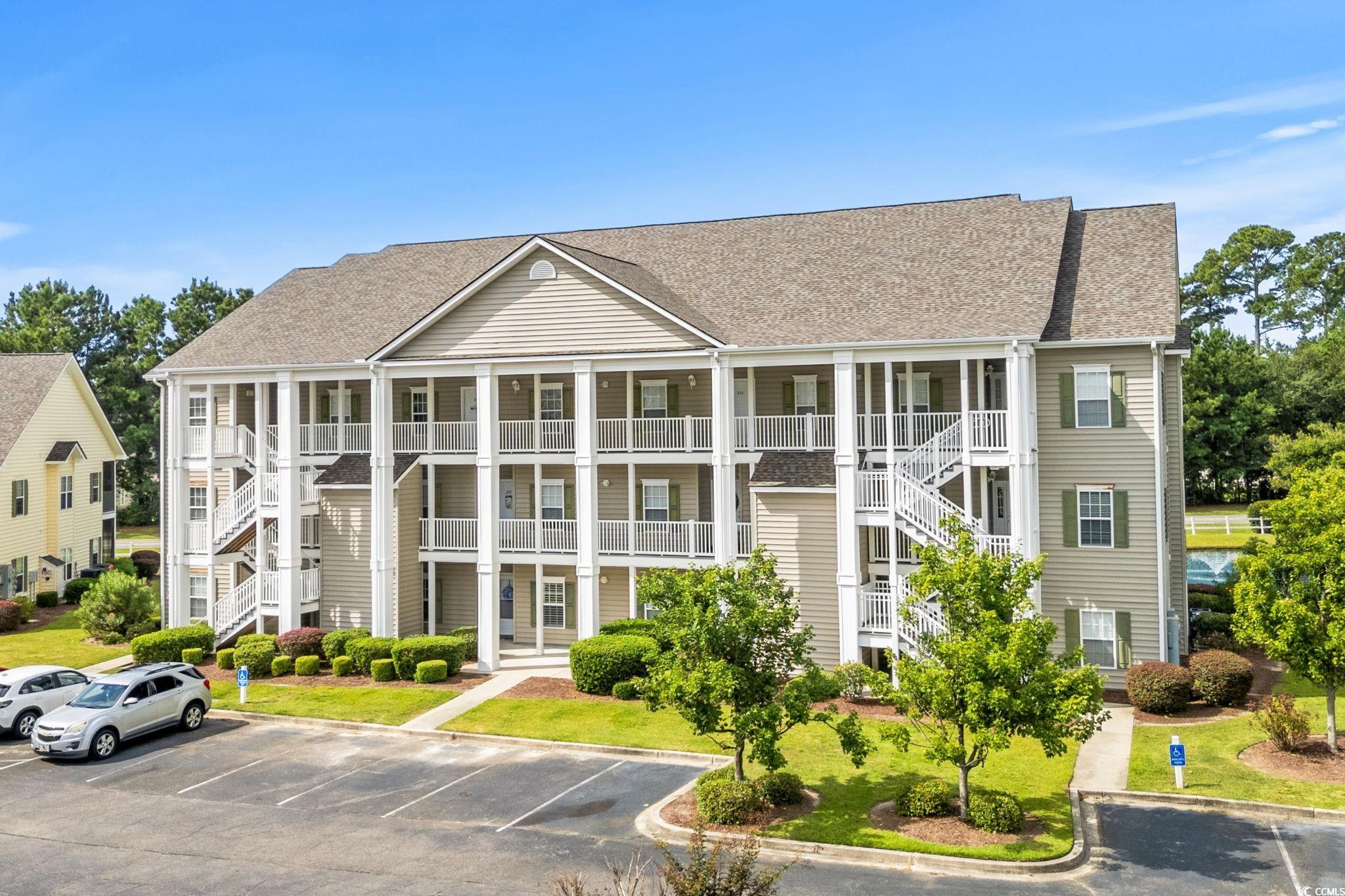 5792 Longwood Dr. UNIT #302 Murrells Inlet, SC 29576