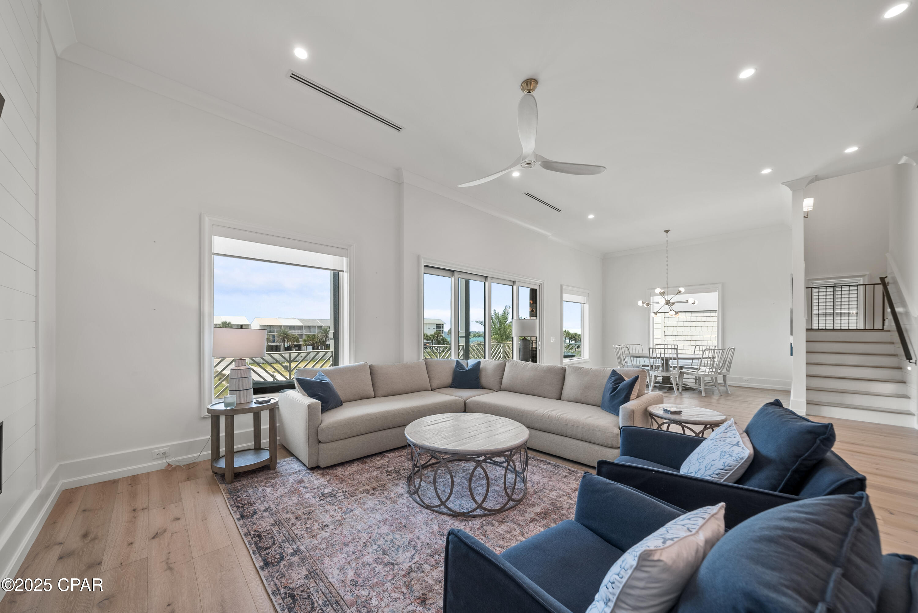 Listing photo id 11 for 4 Jan Court 