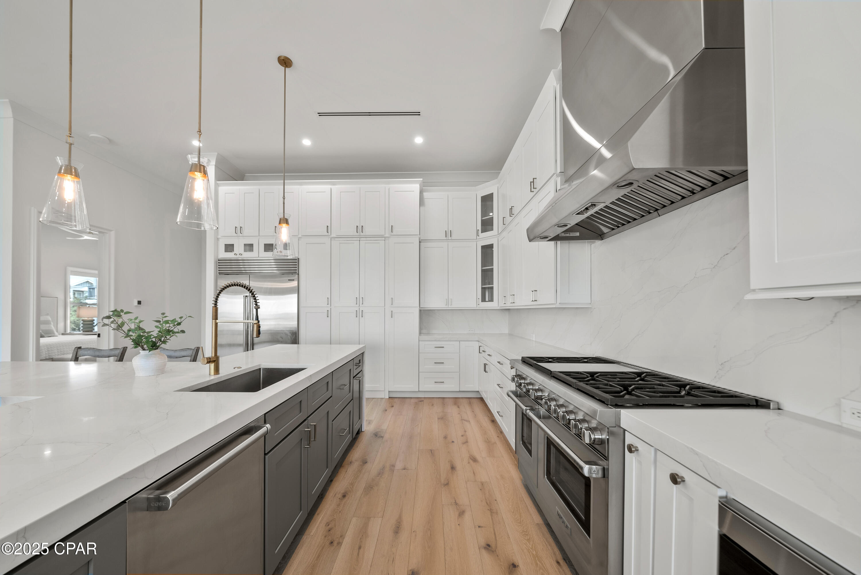 Listing photo id 13 for 4 Jan Court 