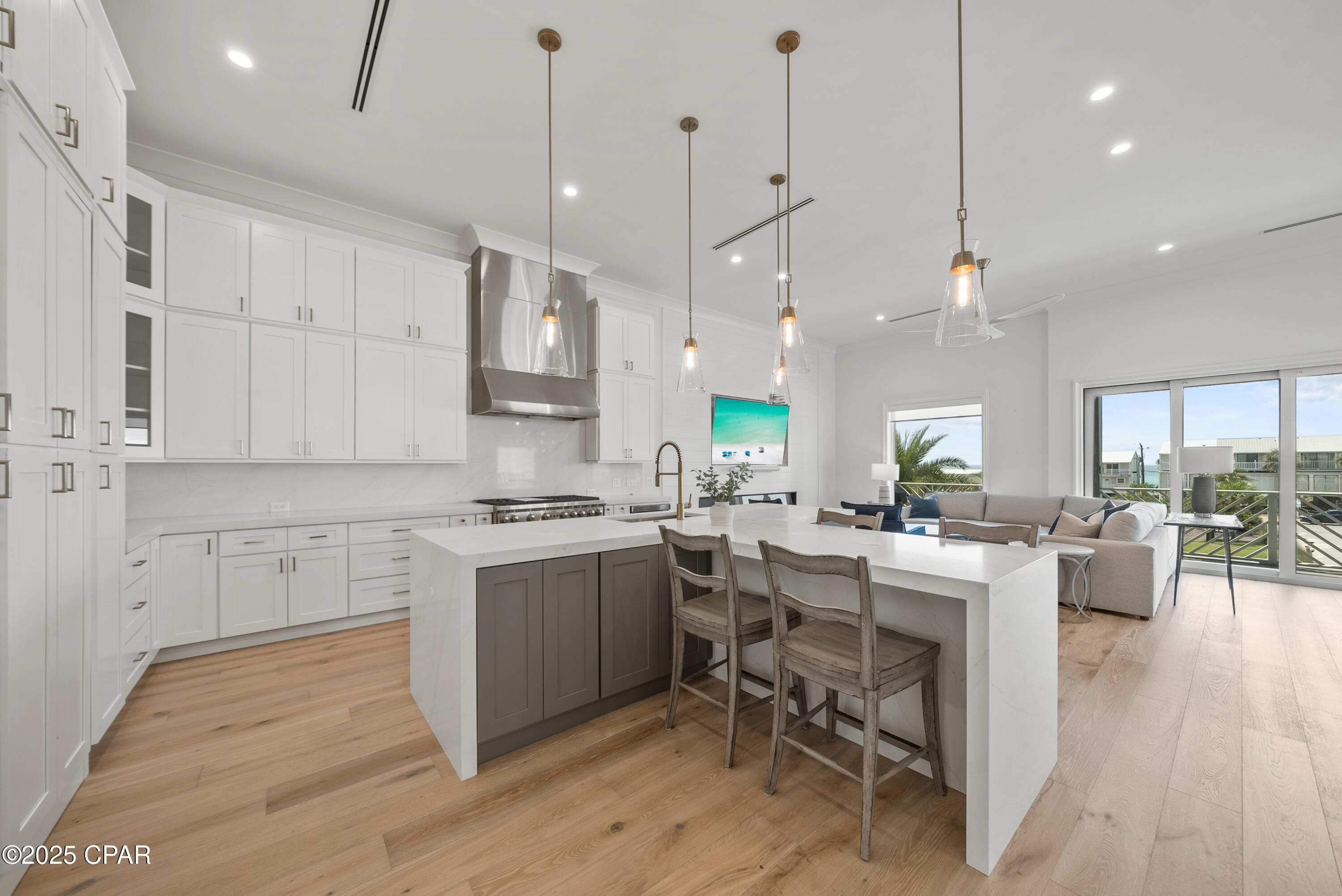 Listing photo id 24 for 4 Jan Court 