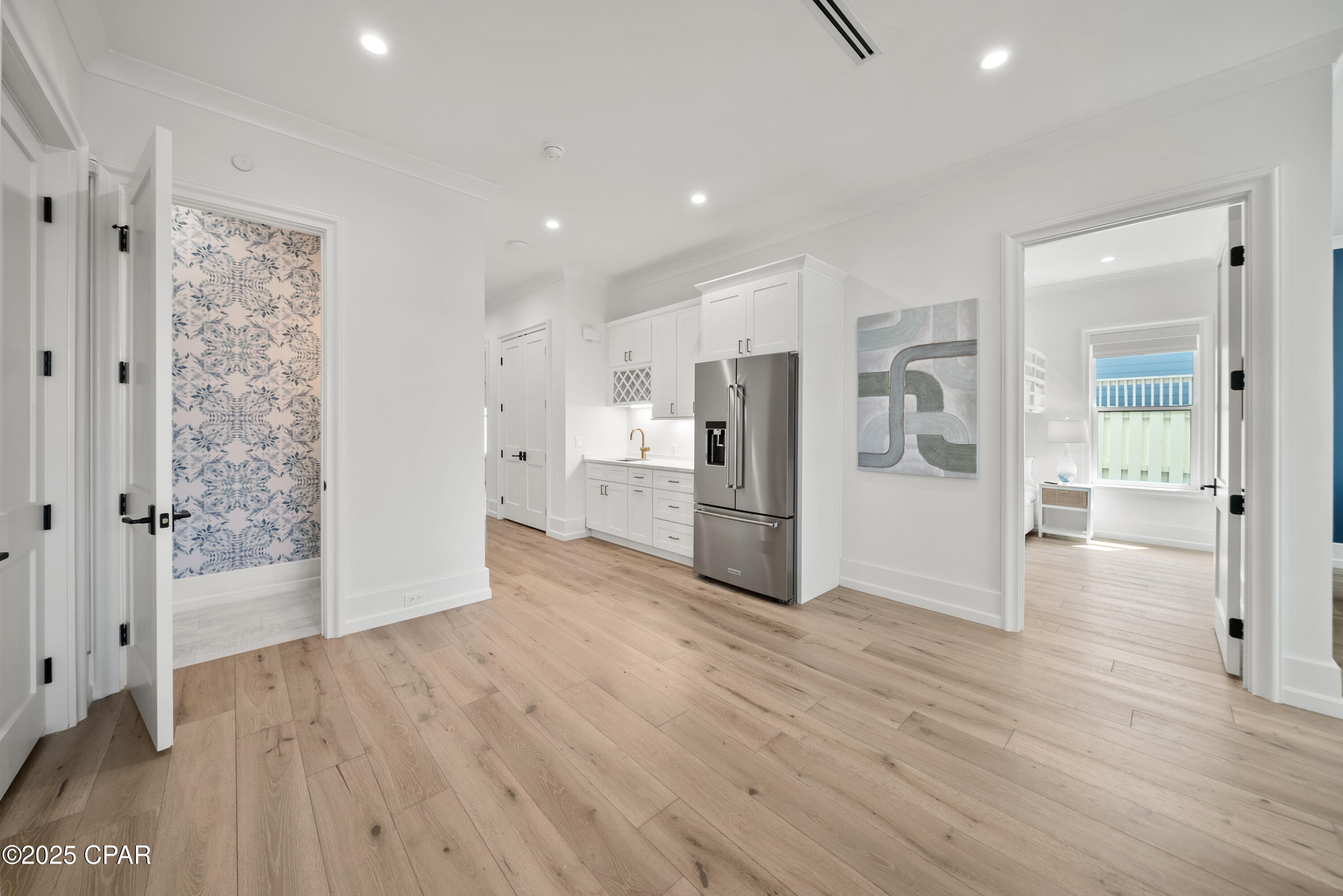 Listing photo id 46 for 4 Jan Court 