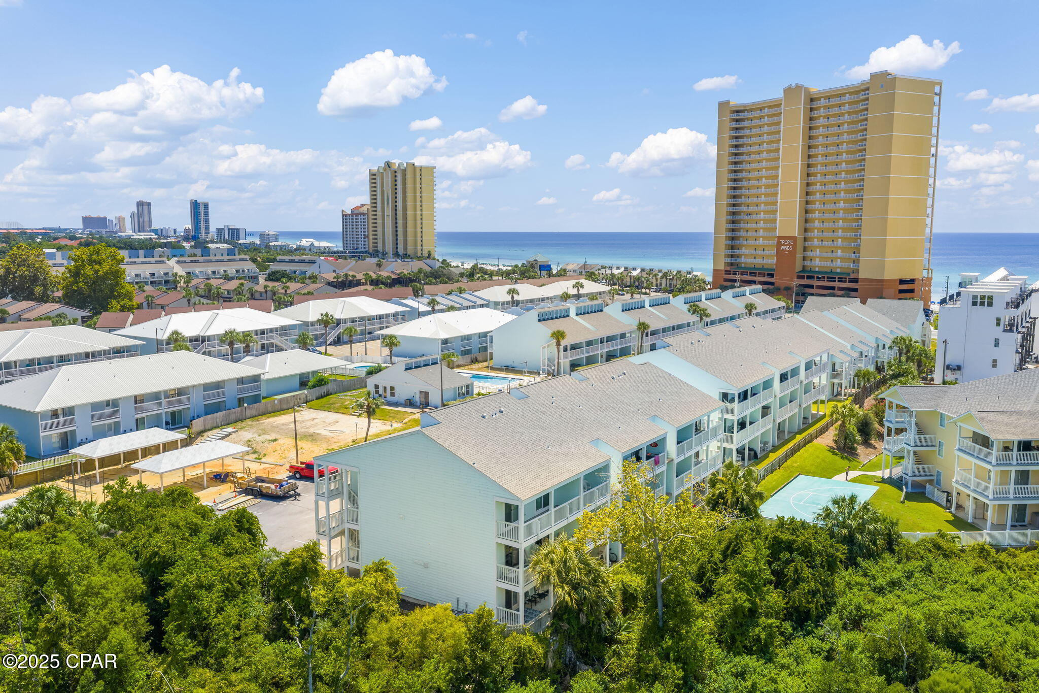 Image 29 For 17670 Front Beach Road H5