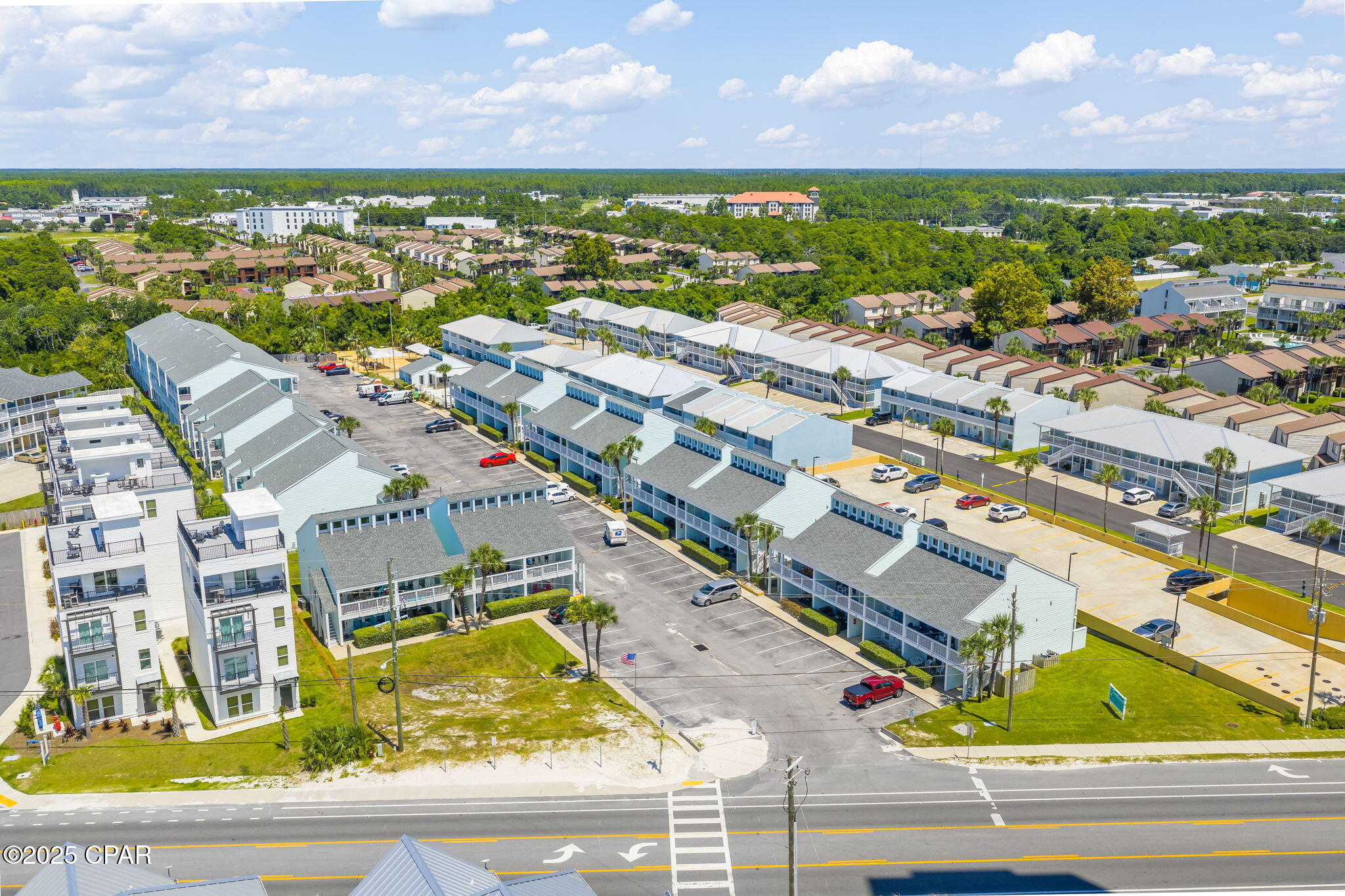 Image 35 For 17670 Front Beach Road H5