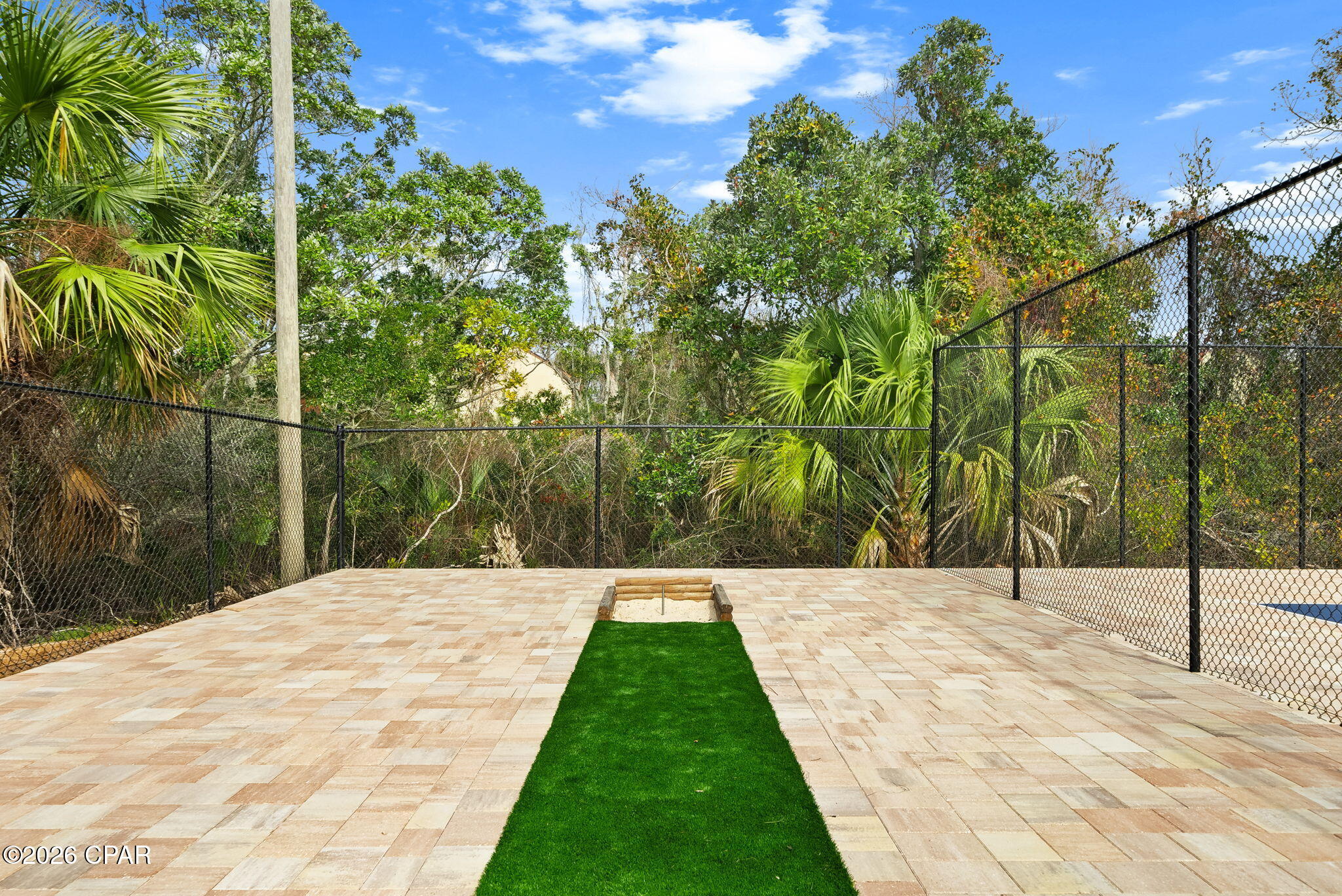 Image 46 For 17670 Front Beach Road H5