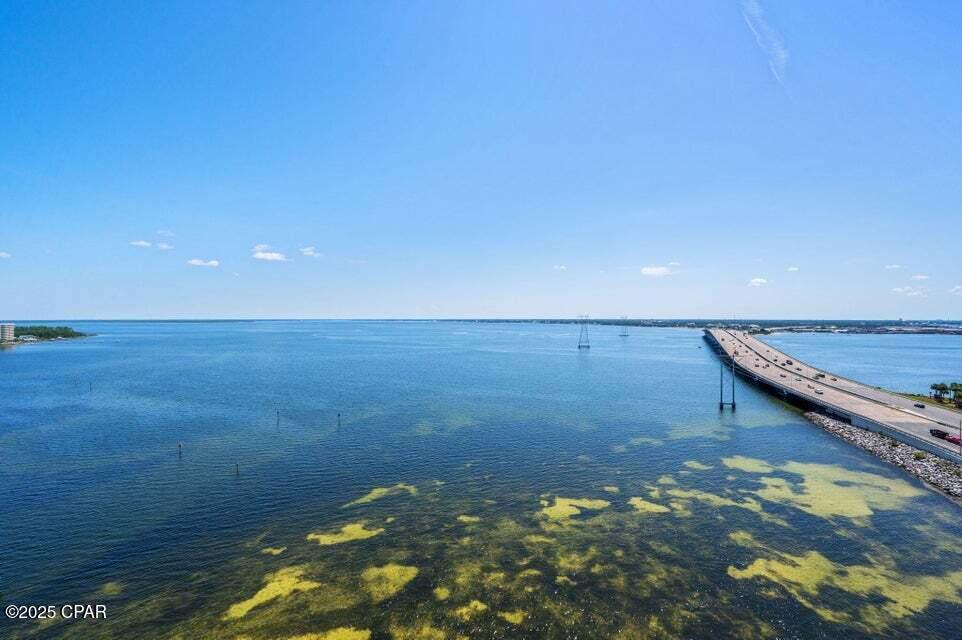 Image 42 For 6422 Highway 98  1504