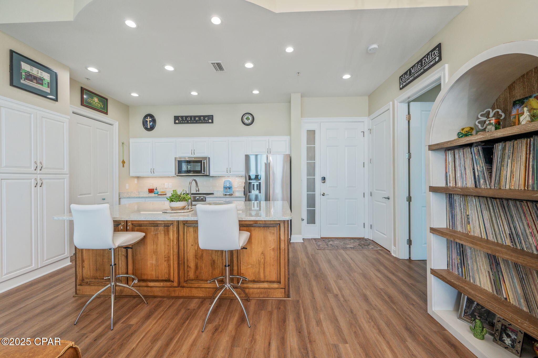 Image 8 For 6422 Highway 98  1504