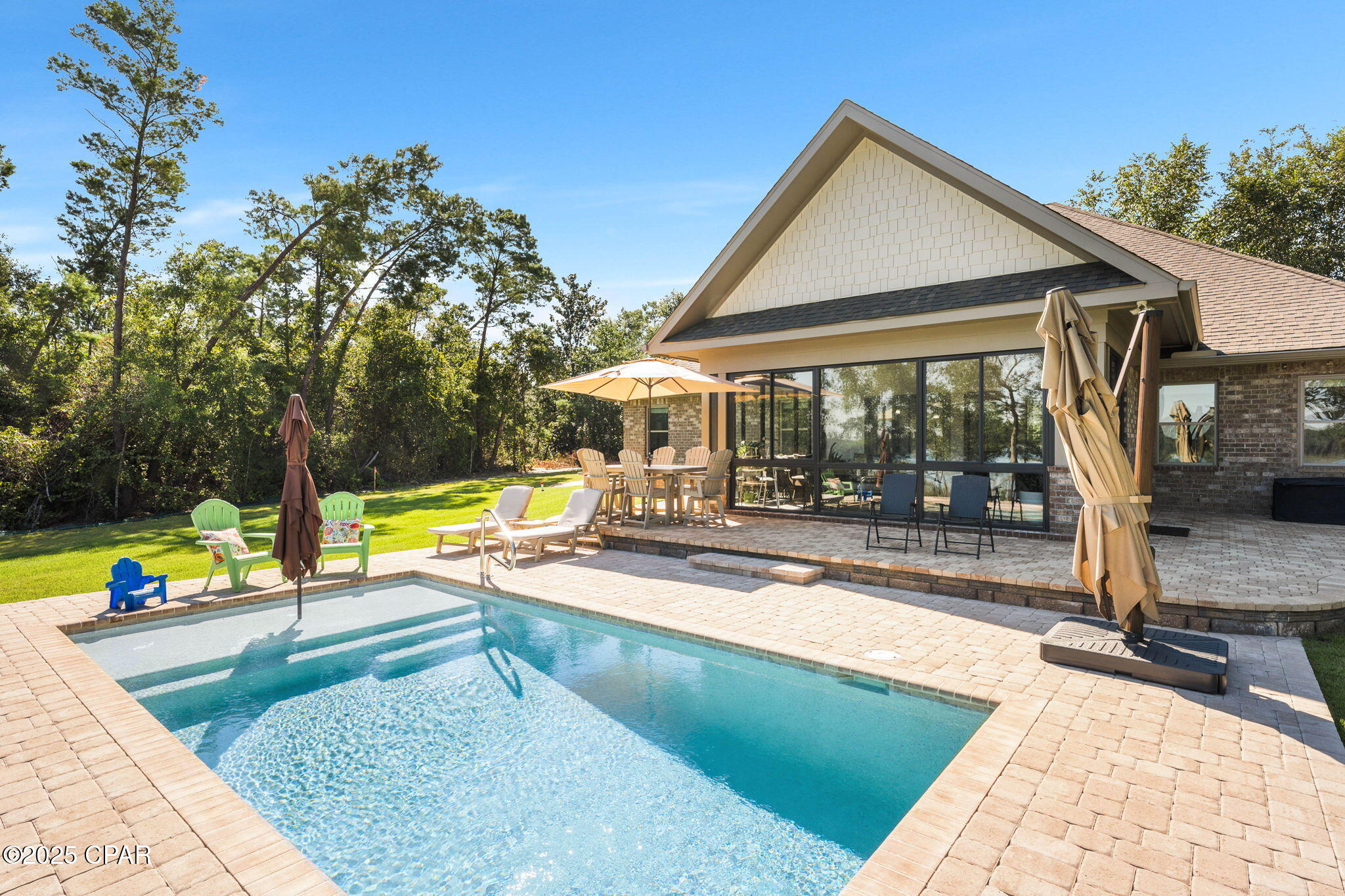 Image 12 For 169 Lake Merial Boulevard