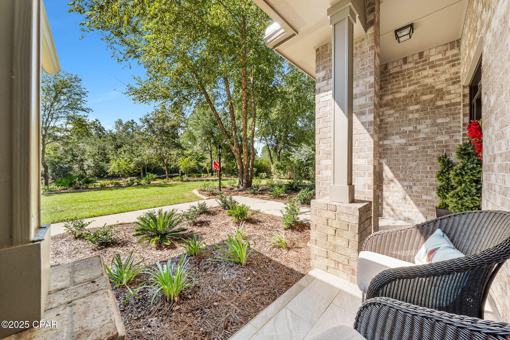 Image 27 For 169 Lake Merial Boulevard