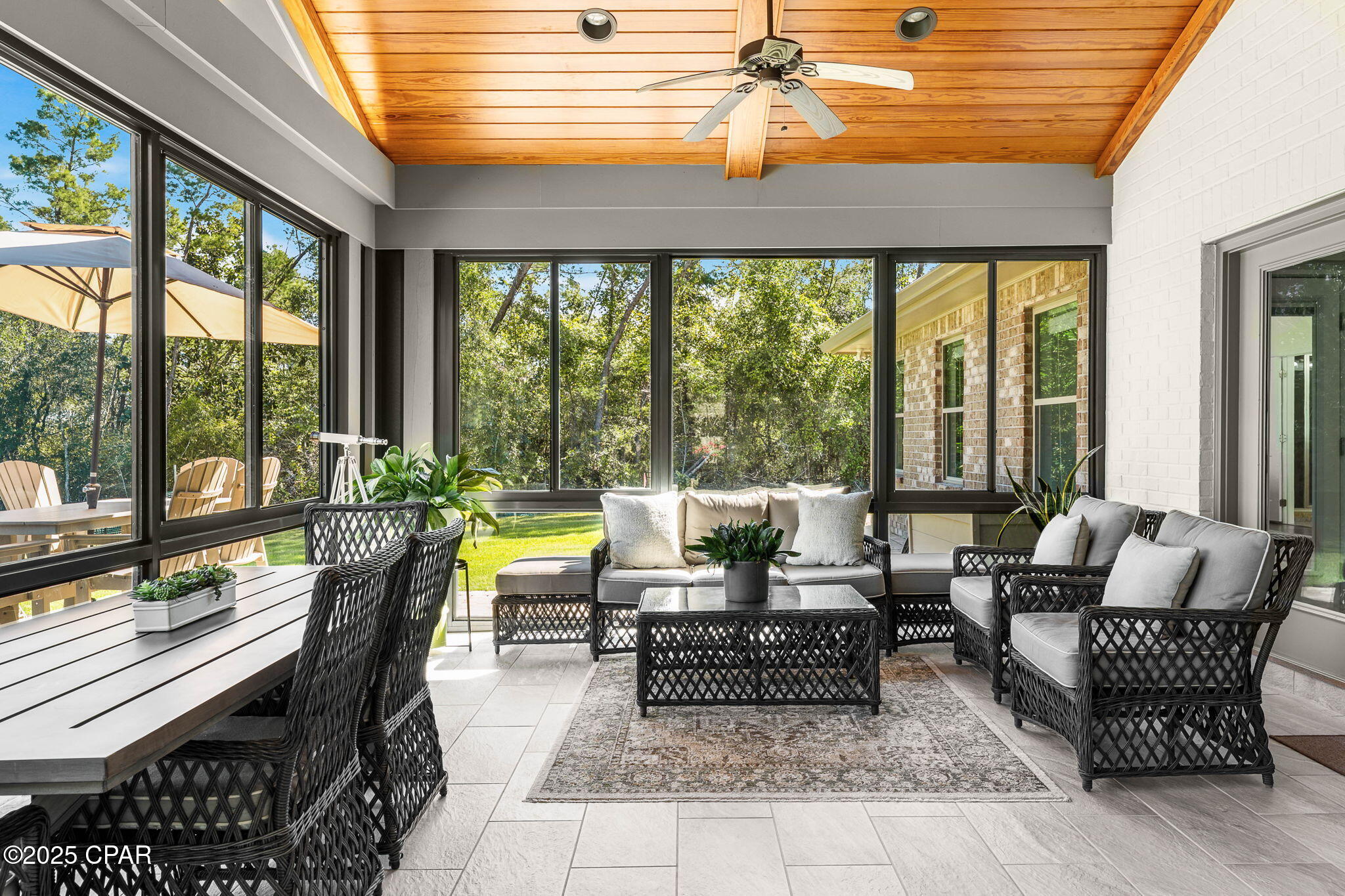 Image 33 For 169 Lake Merial Boulevard