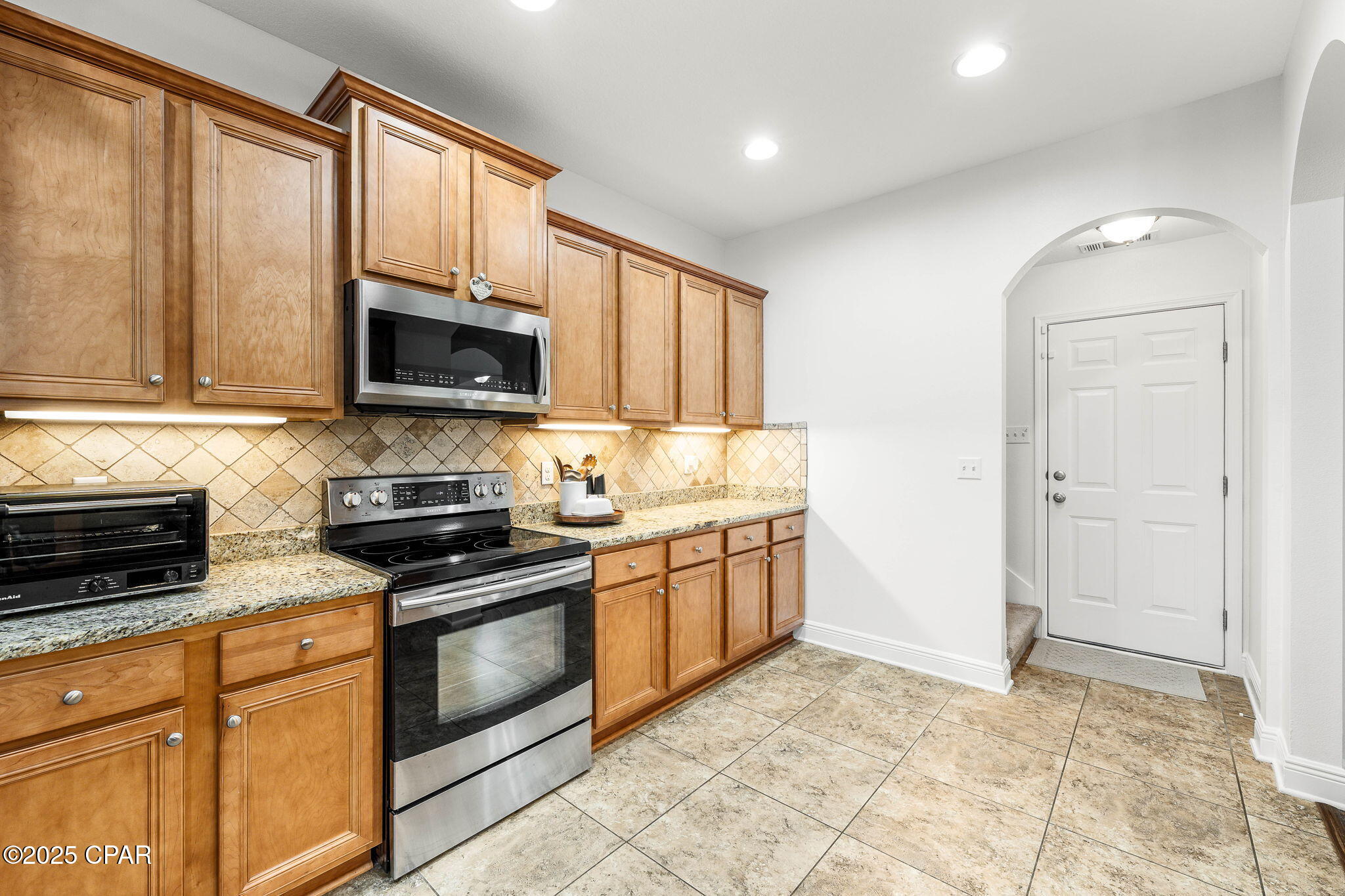 Image 48 For 169 Lake Merial Boulevard