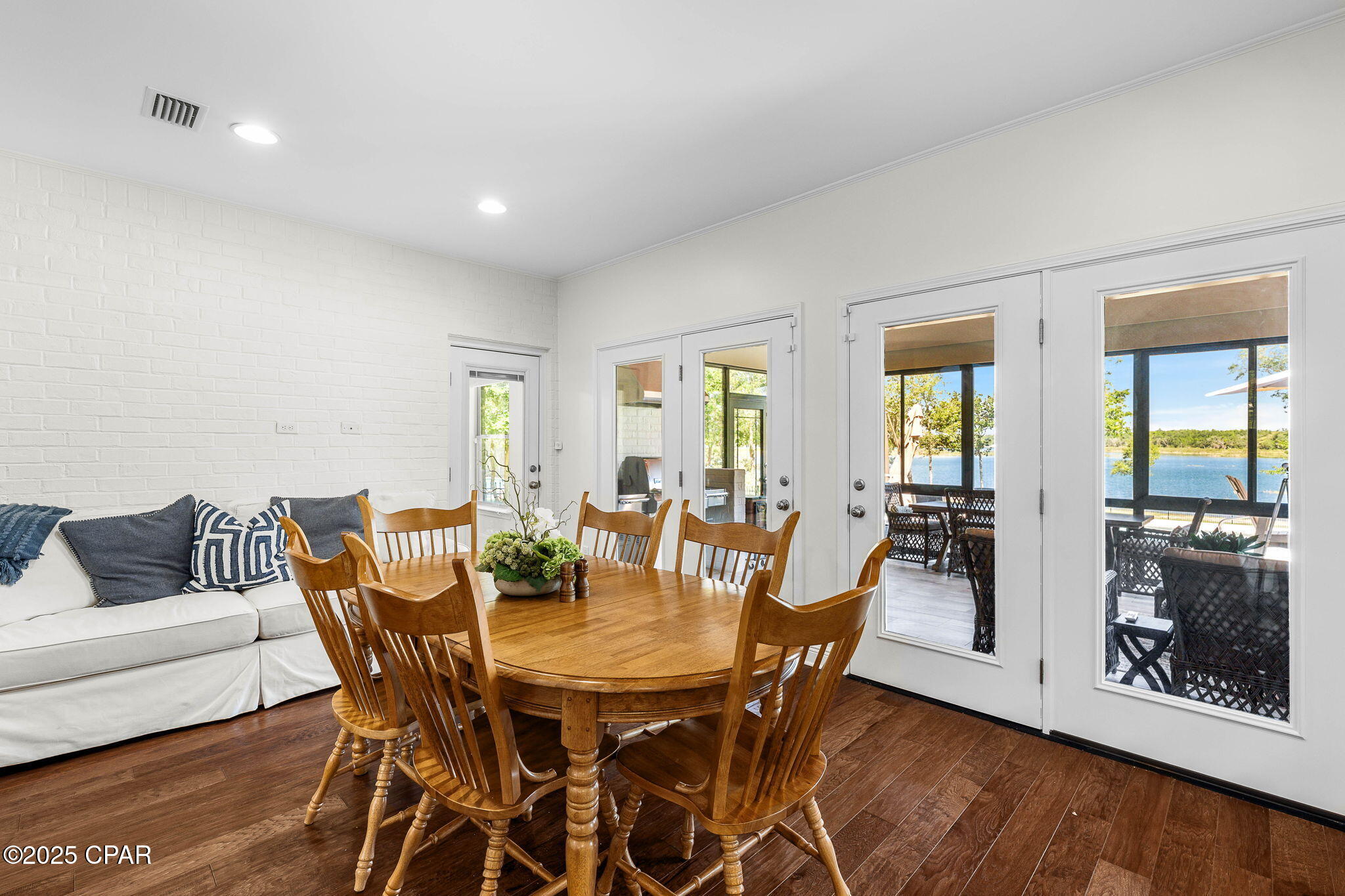 Image 50 For 169 Lake Merial Boulevard