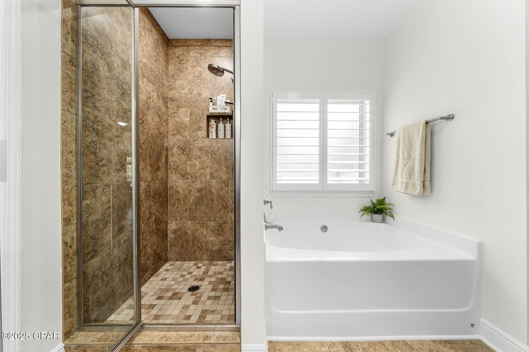 Image 61 For 169 Lake Merial Boulevard