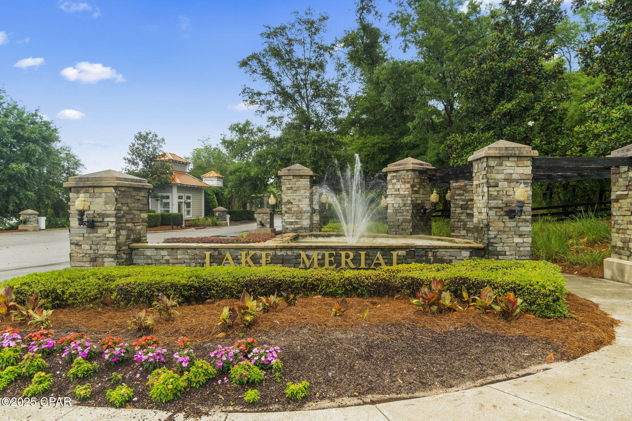 Image 8 For 169 Lake Merial Boulevard