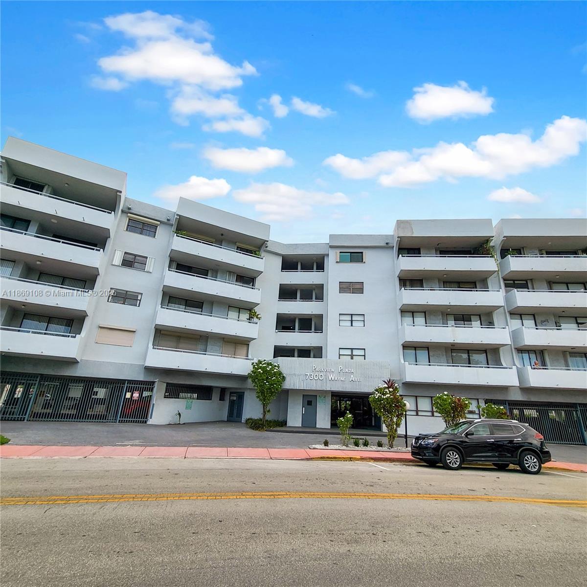 Parkview Plaza Condo