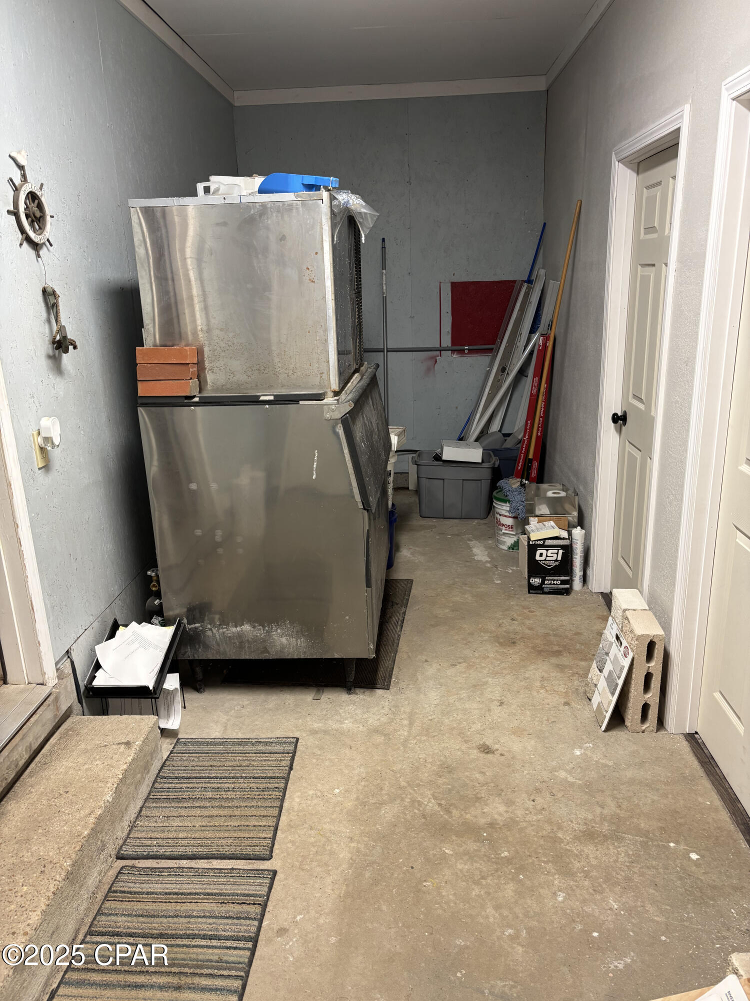 Image 13 For 1219 Transmitter Road