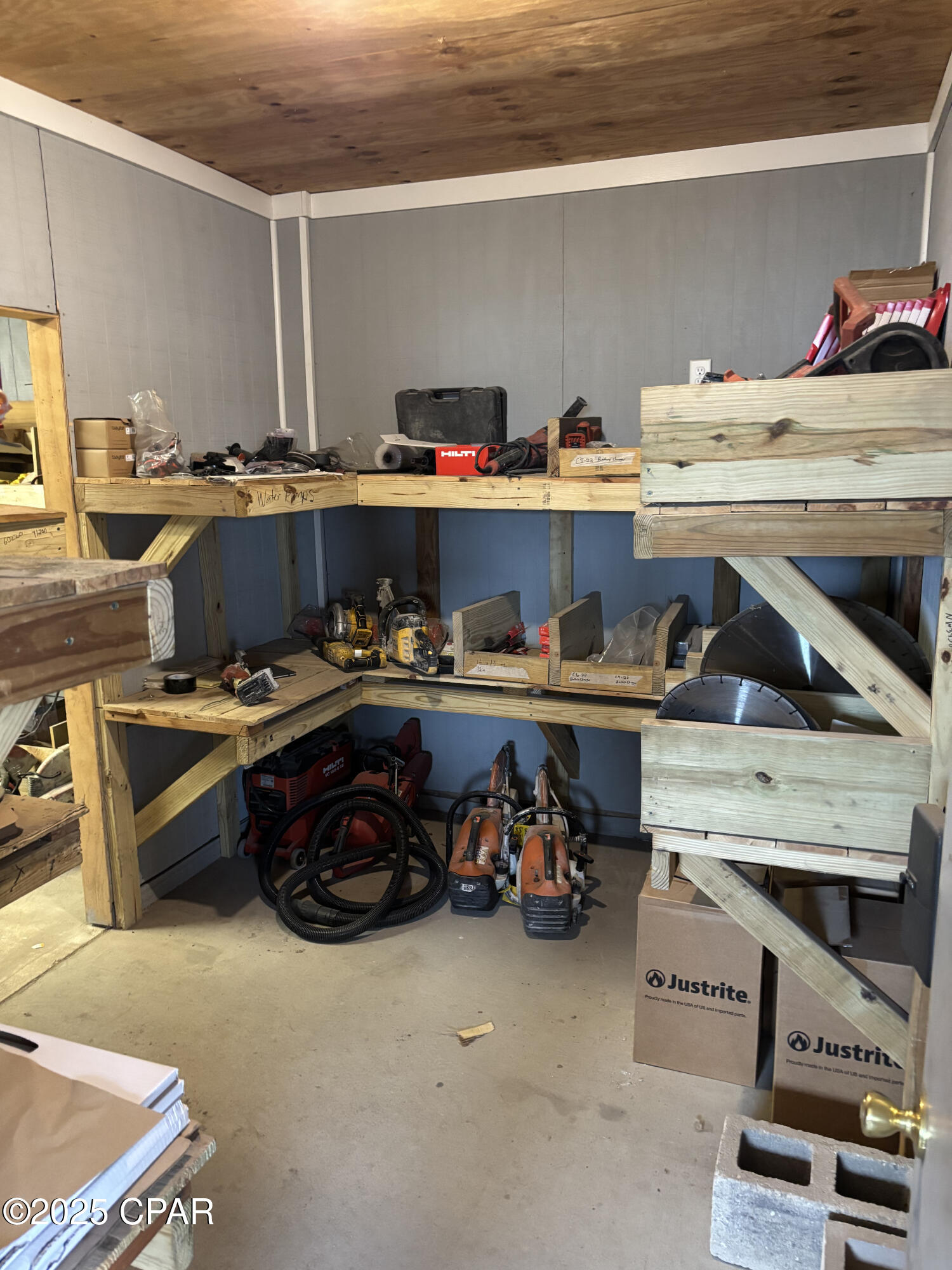 Image 22 For 1219 Transmitter Road