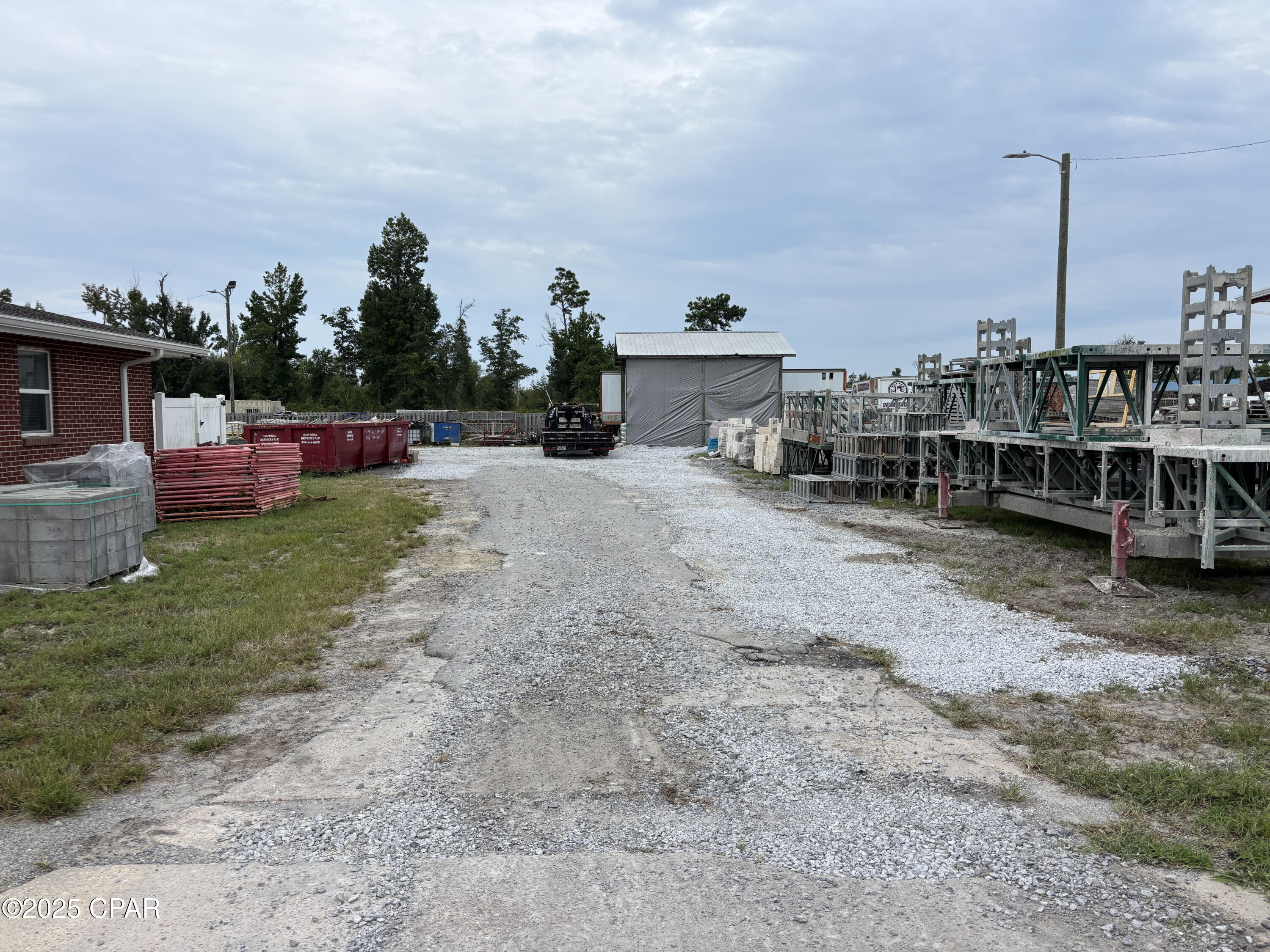 Image 24 For 1219 Transmitter Road