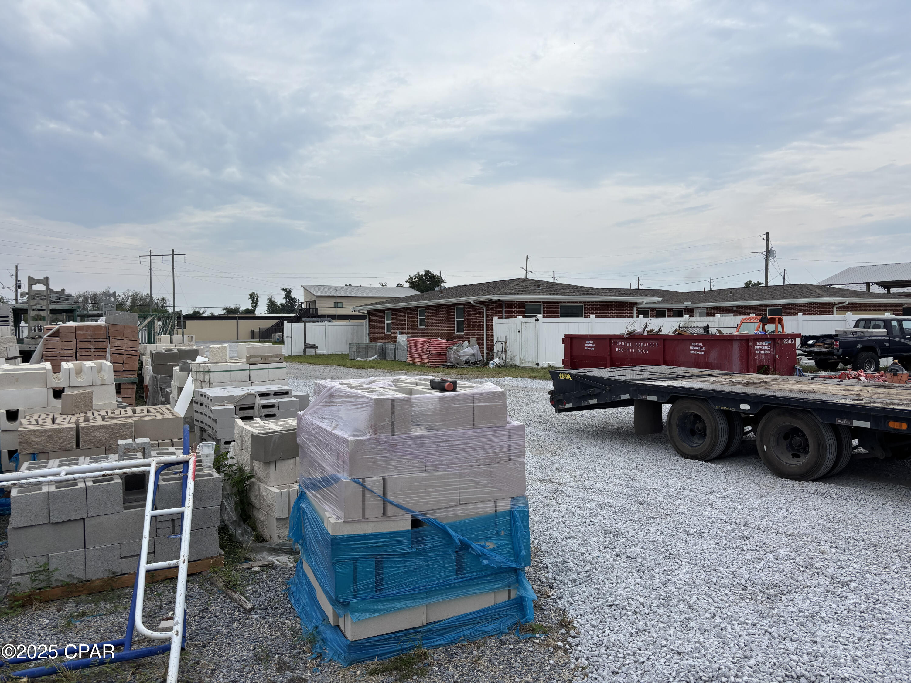 Image 25 For 1219 Transmitter Road