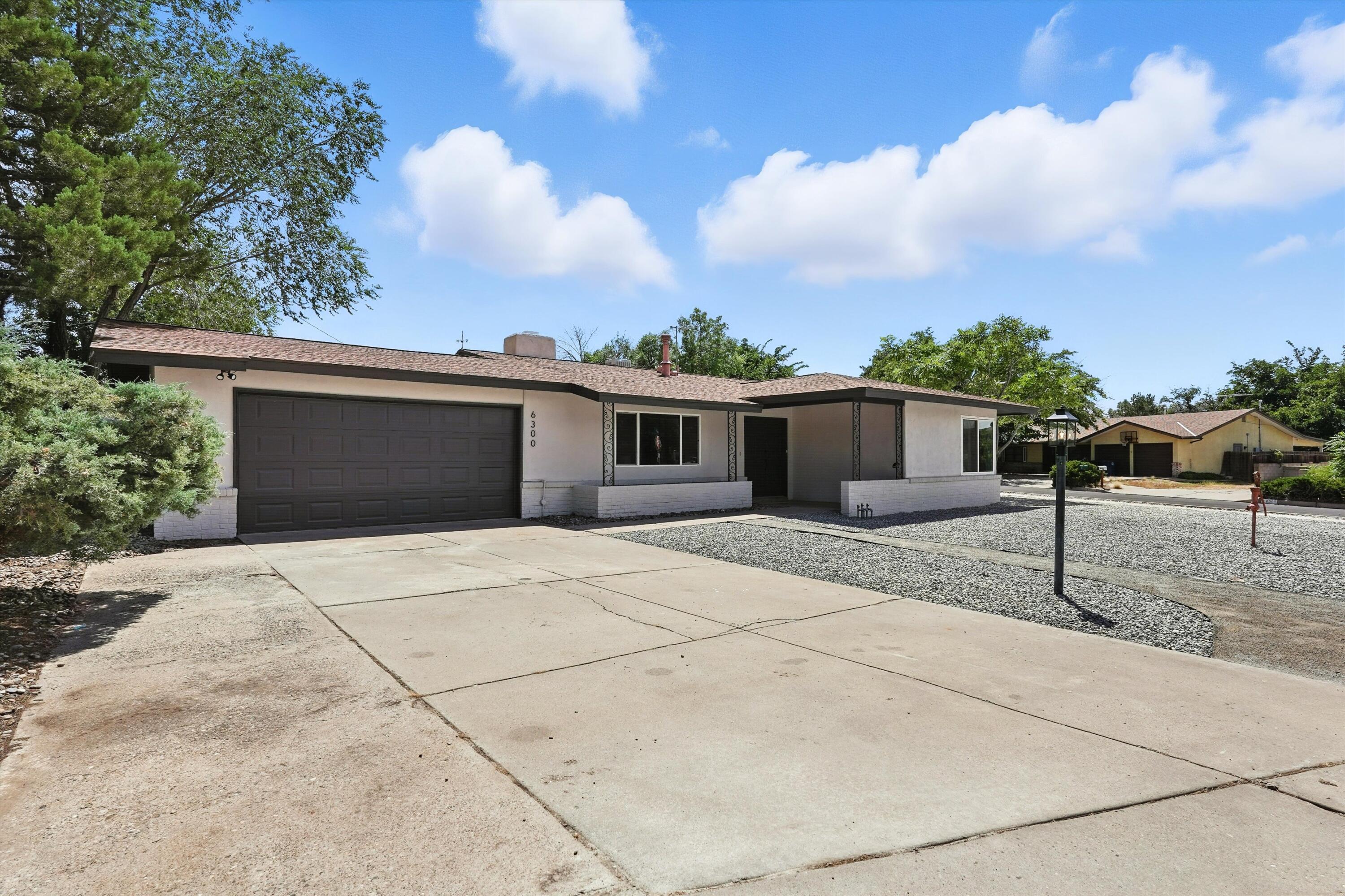 Homes for sale in Albuquerque, NM | 6300 Topke Pl Ne, Albuquerque, NM 87109 | MLS# 1090590