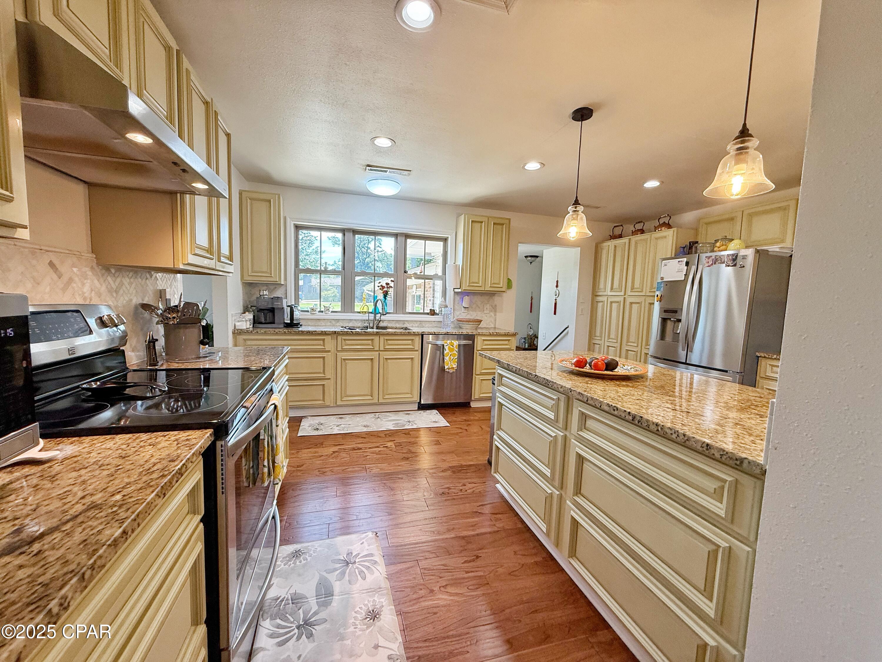 Image 11 For 3380 Caverns Road