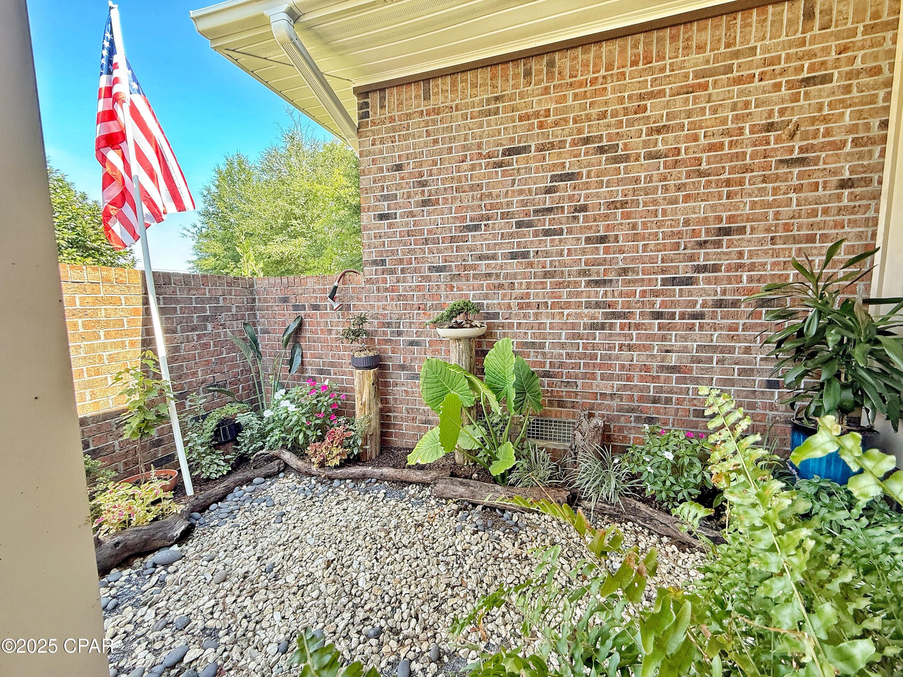 Image 11 For 3380 Caverns Road