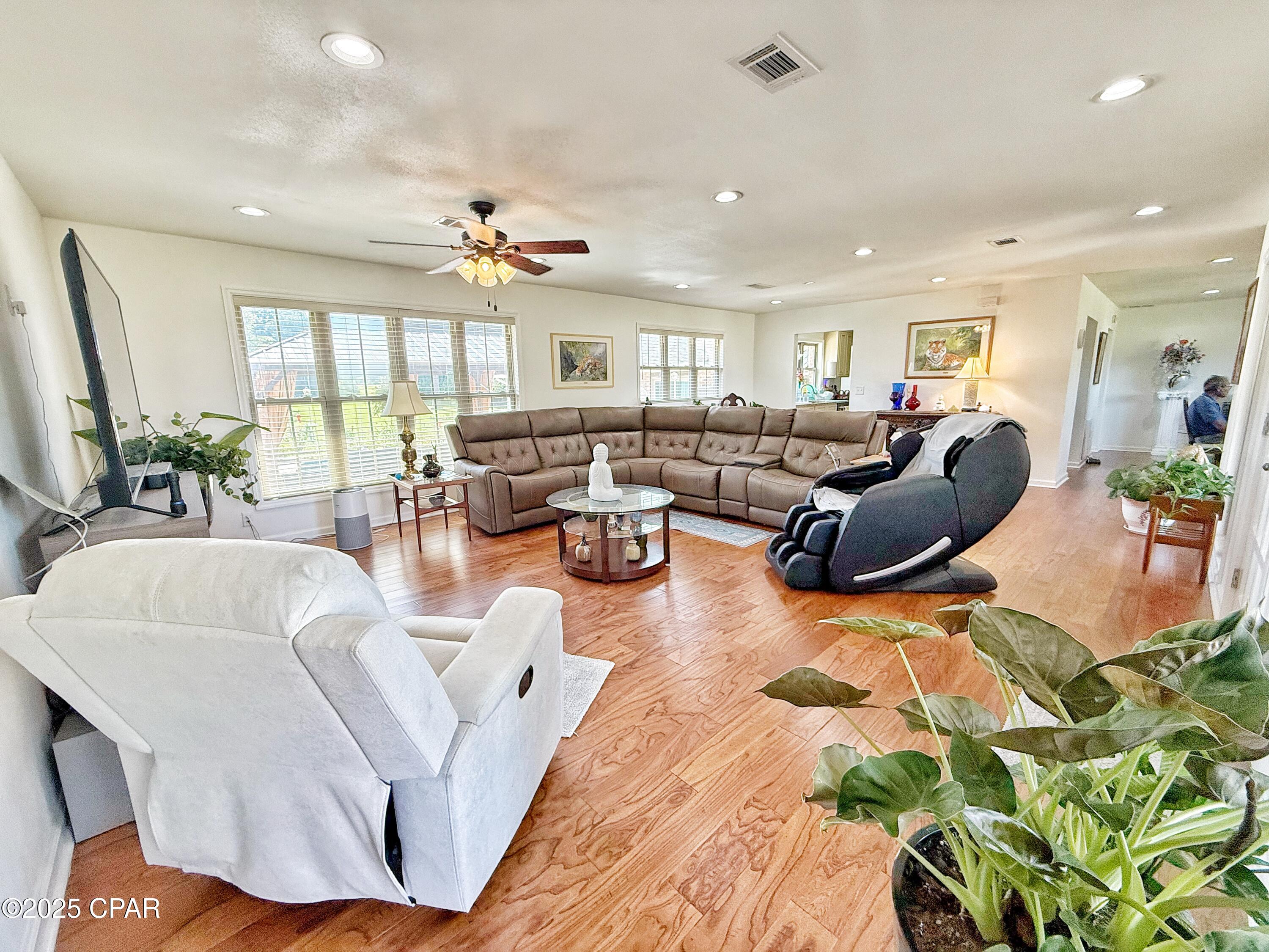 Image 2 For 3380 Caverns Road