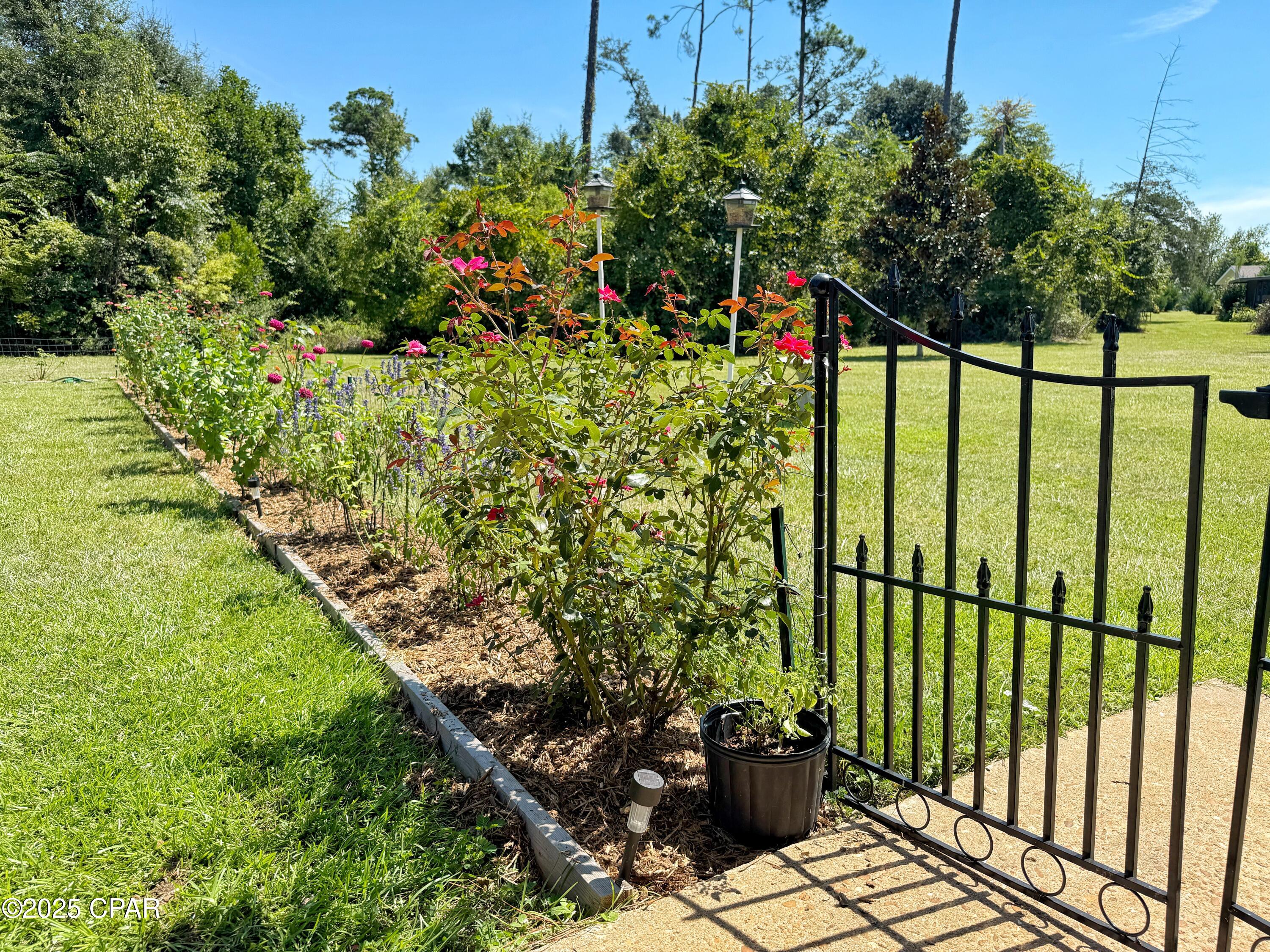 Image 31 For 3380 Caverns Road