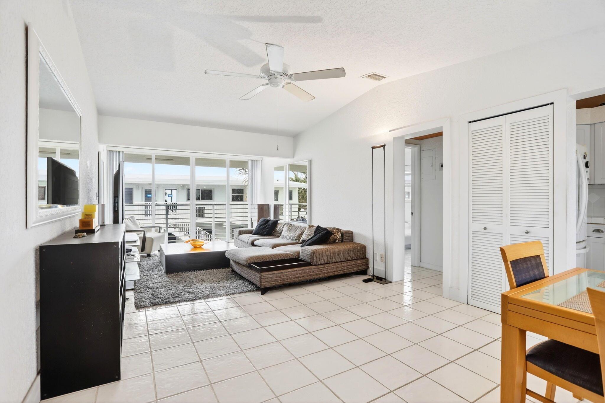 Homes for sale in Hillsboro Beach, FL | 1043 Hillsboro Mile #22c, Hillsboro Beach, FL 33062 | MLS# R11119574