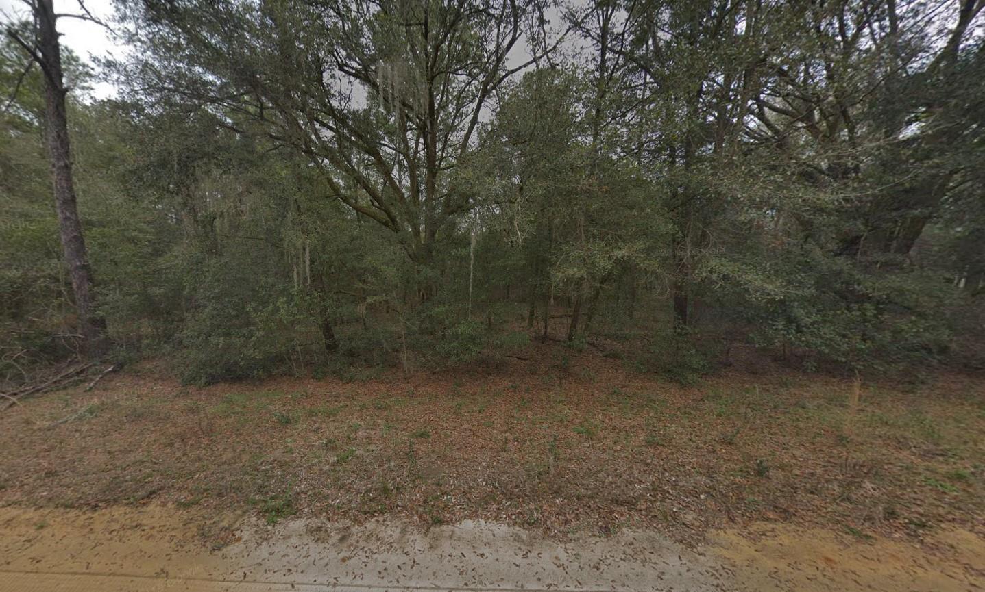 Interlachen Lakes Estates