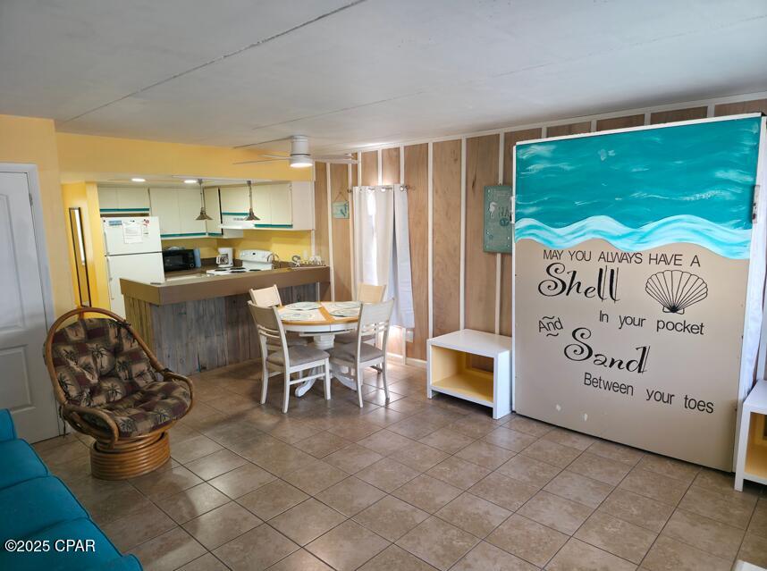 Image 4 For 8618 Surf Drive 112