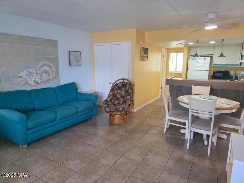 Image 7 For 8618 Surf Drive 112