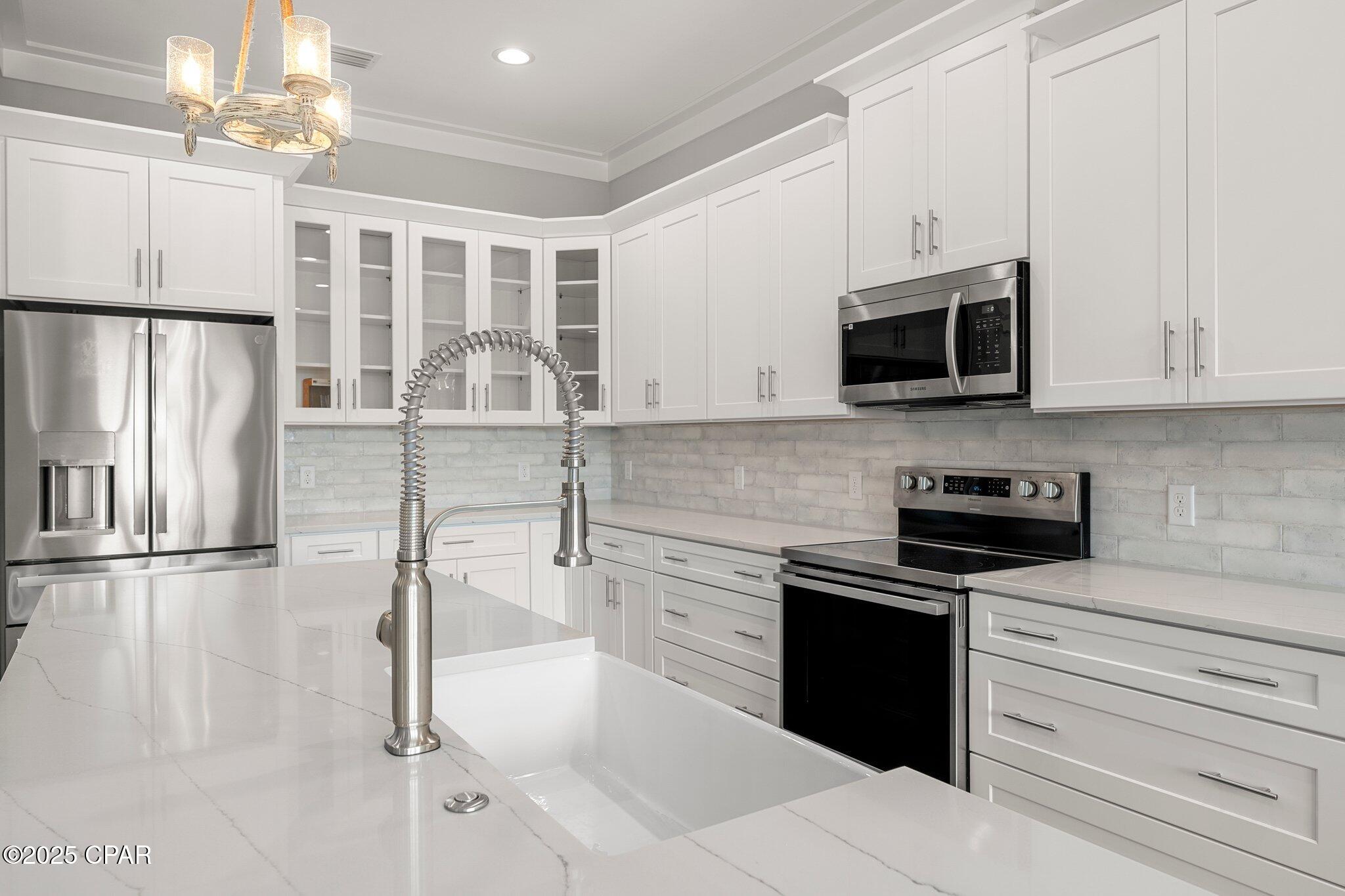 Image 13 For 201 San Souci Street