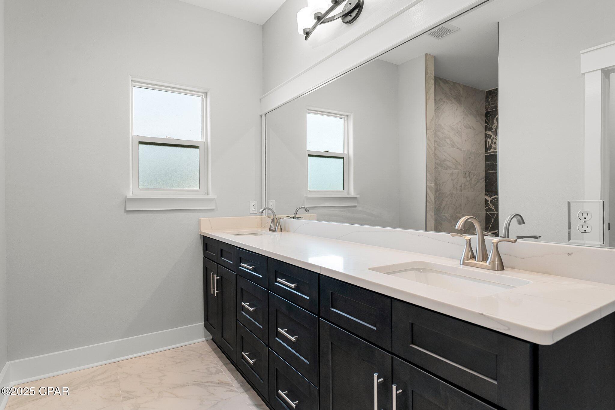 Image 20 For 201 San Souci Street