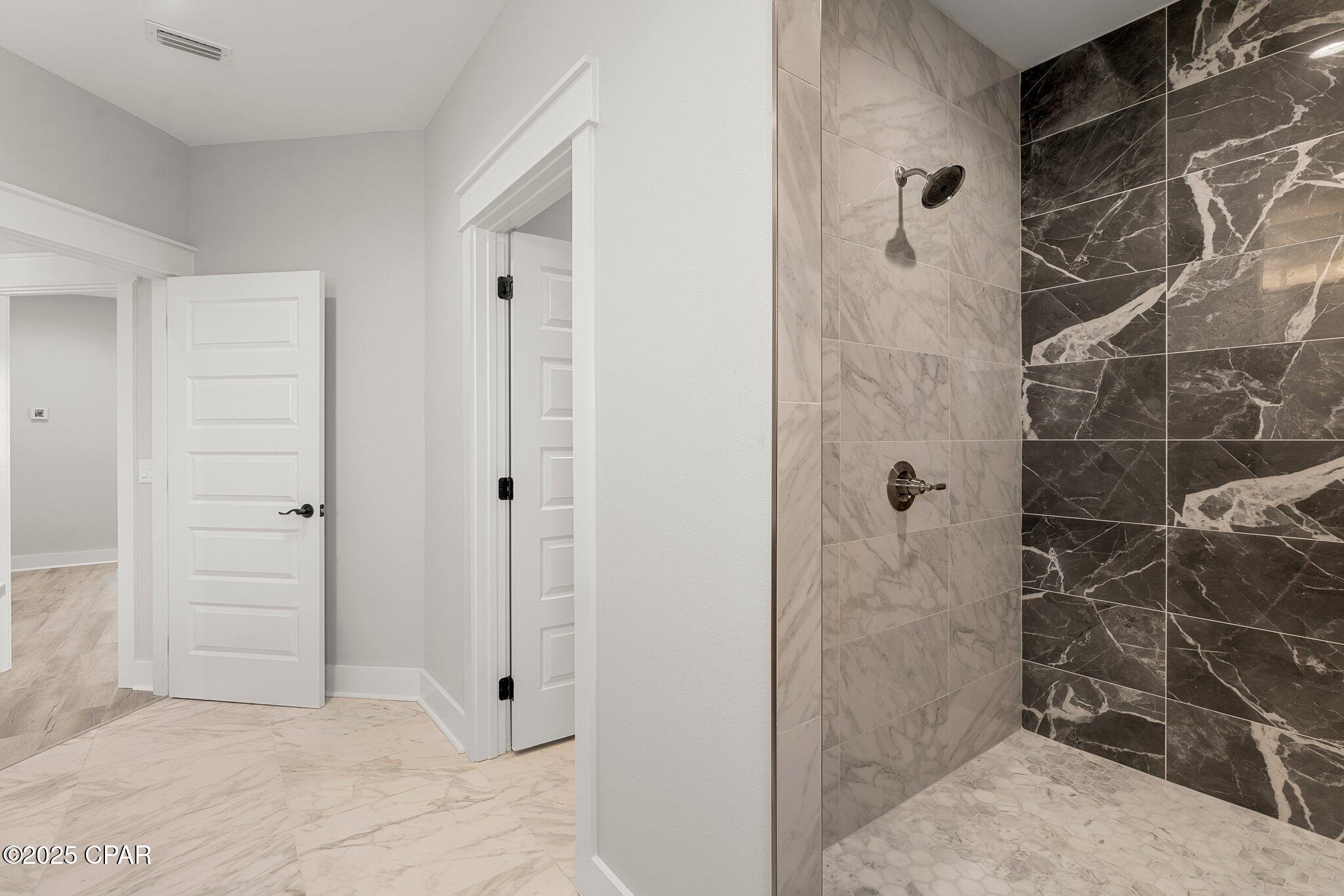 Image 21 For 201 San Souci Street