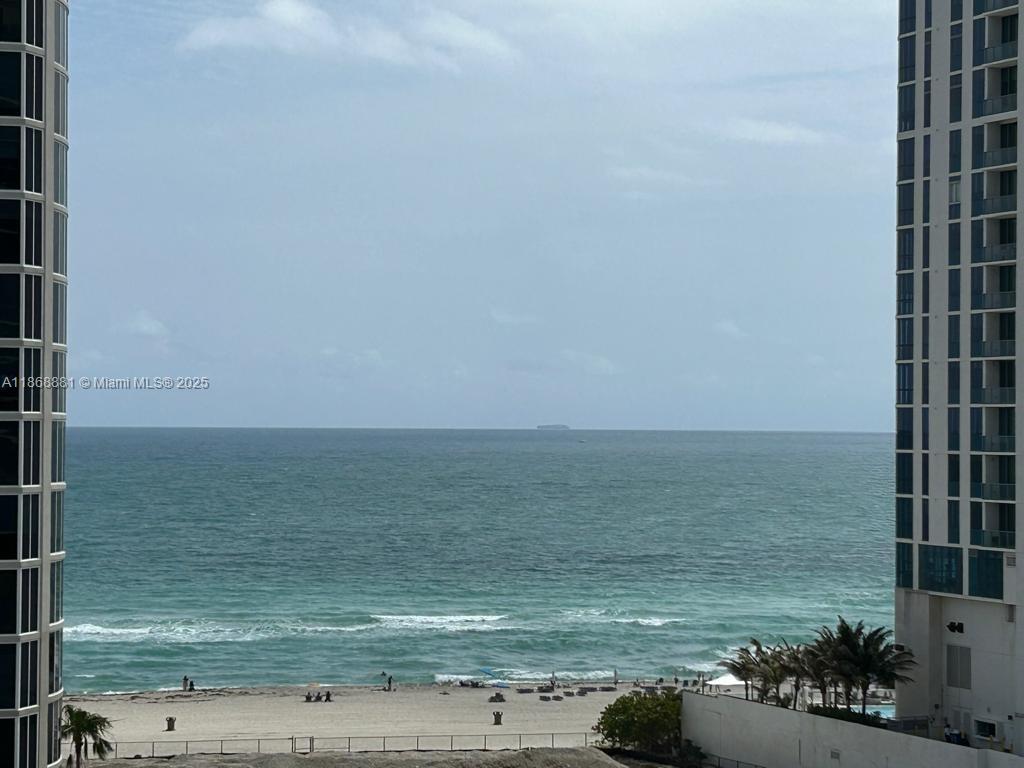 Condo for Rent in Sunny Isles Beach, FL