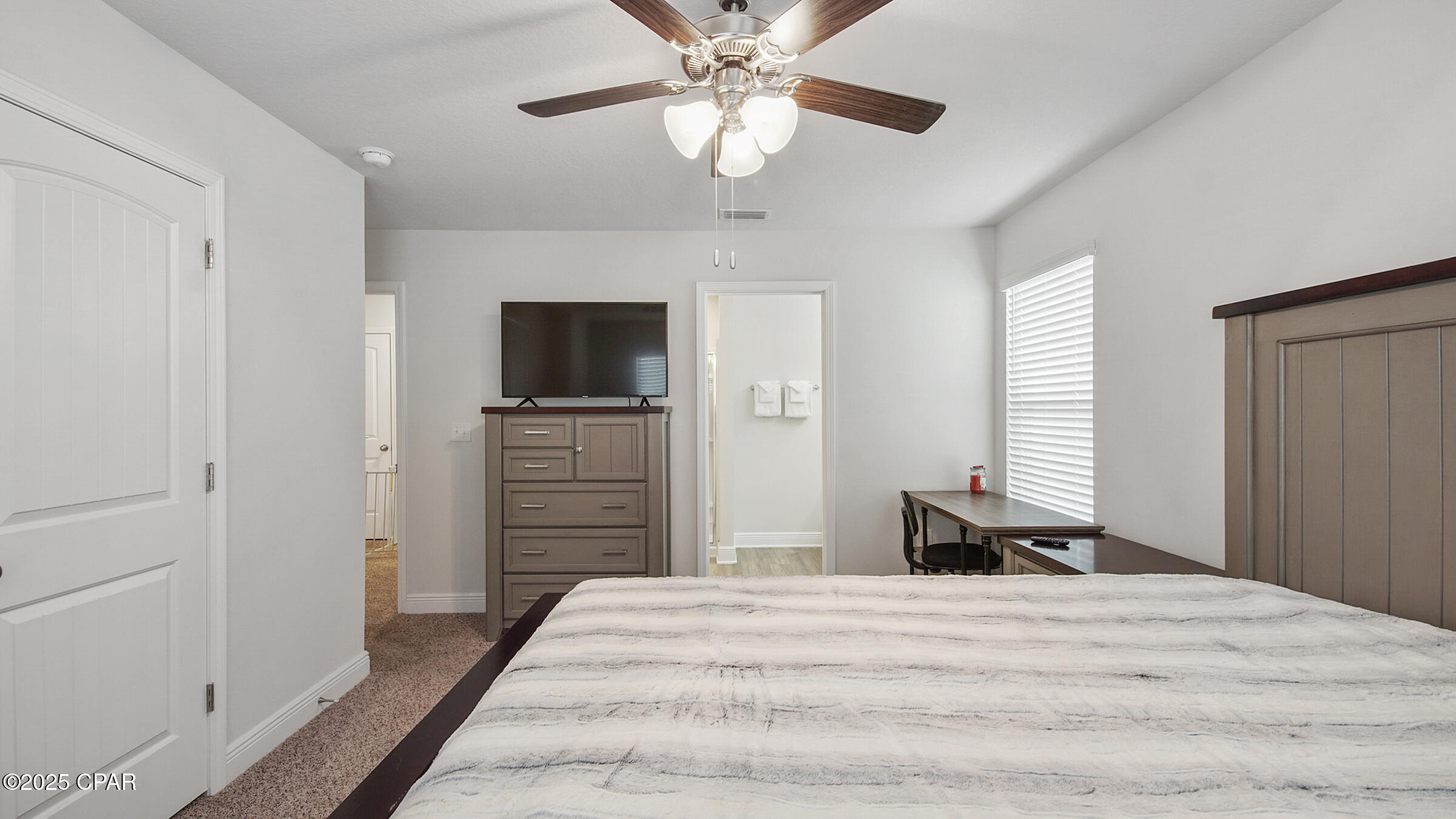 Image 14 For 7672 Shadow Lake Drive