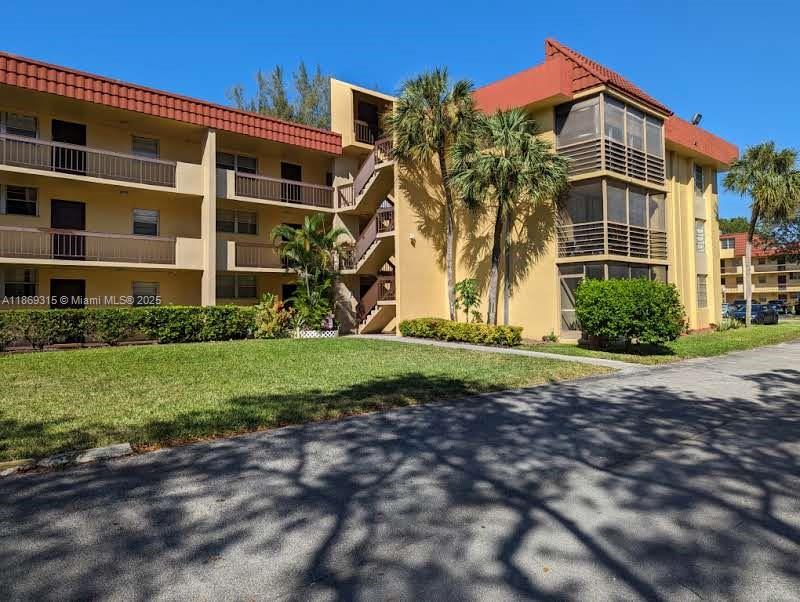 3390-foxcroft-rd-c212-miramar-fl-33025/hzid_961e7c9b