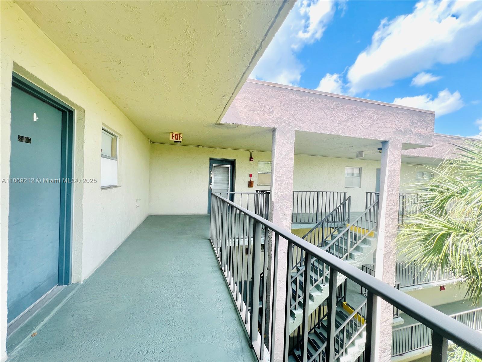 Homes for sale in North Lauderdale, FL | 1820 Sw 81St Ave #3405, North Lauderdale, FL 33068 | MLS# A11869212