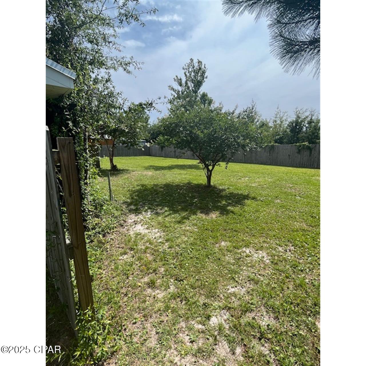 Image 15 For 3039 Headland Avenue