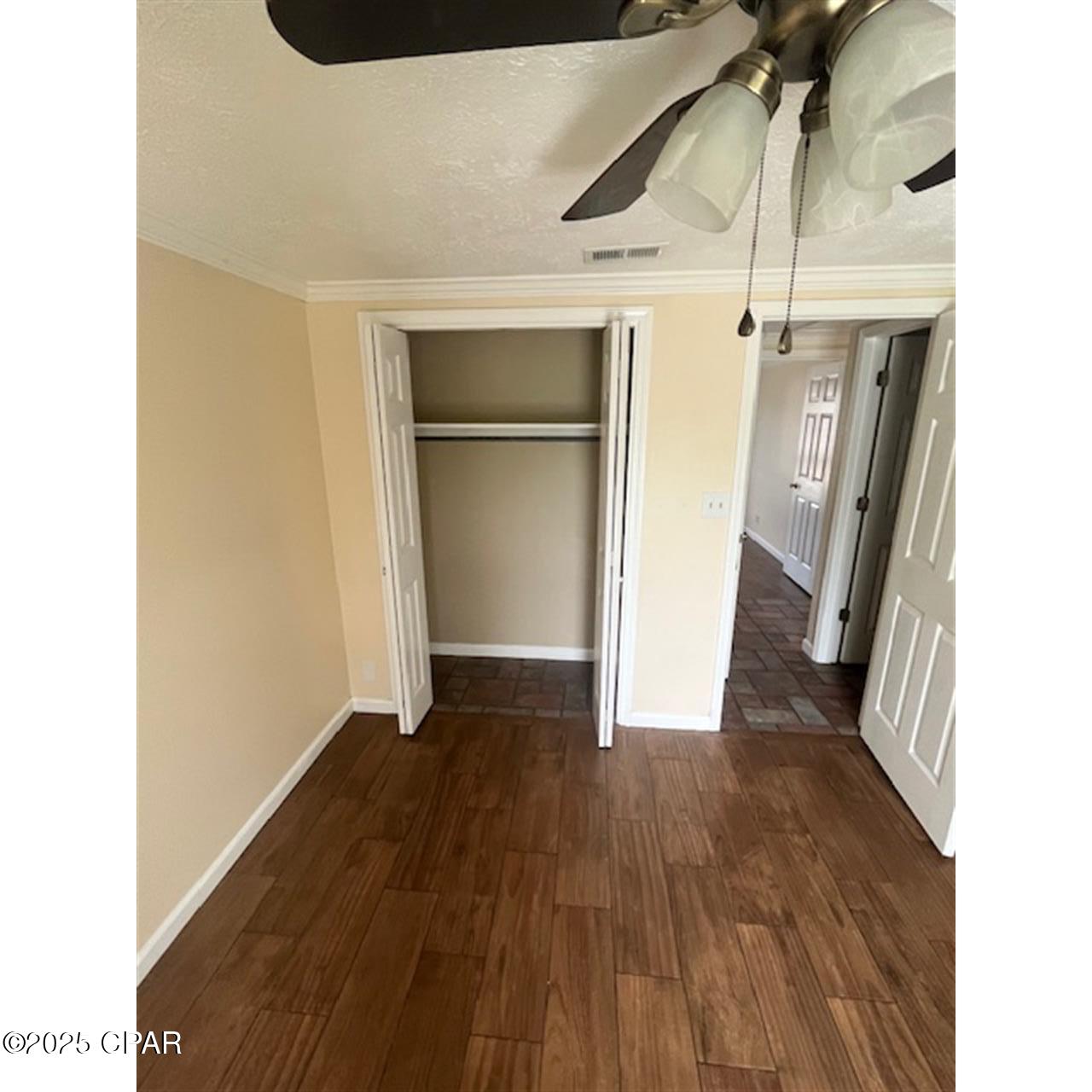 Image 17 For 3039 Headland Avenue