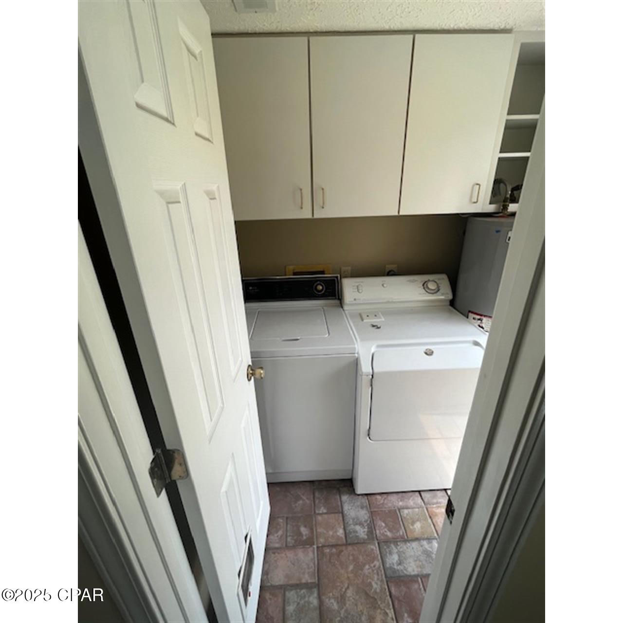 Image 9 For 3039 Headland Avenue