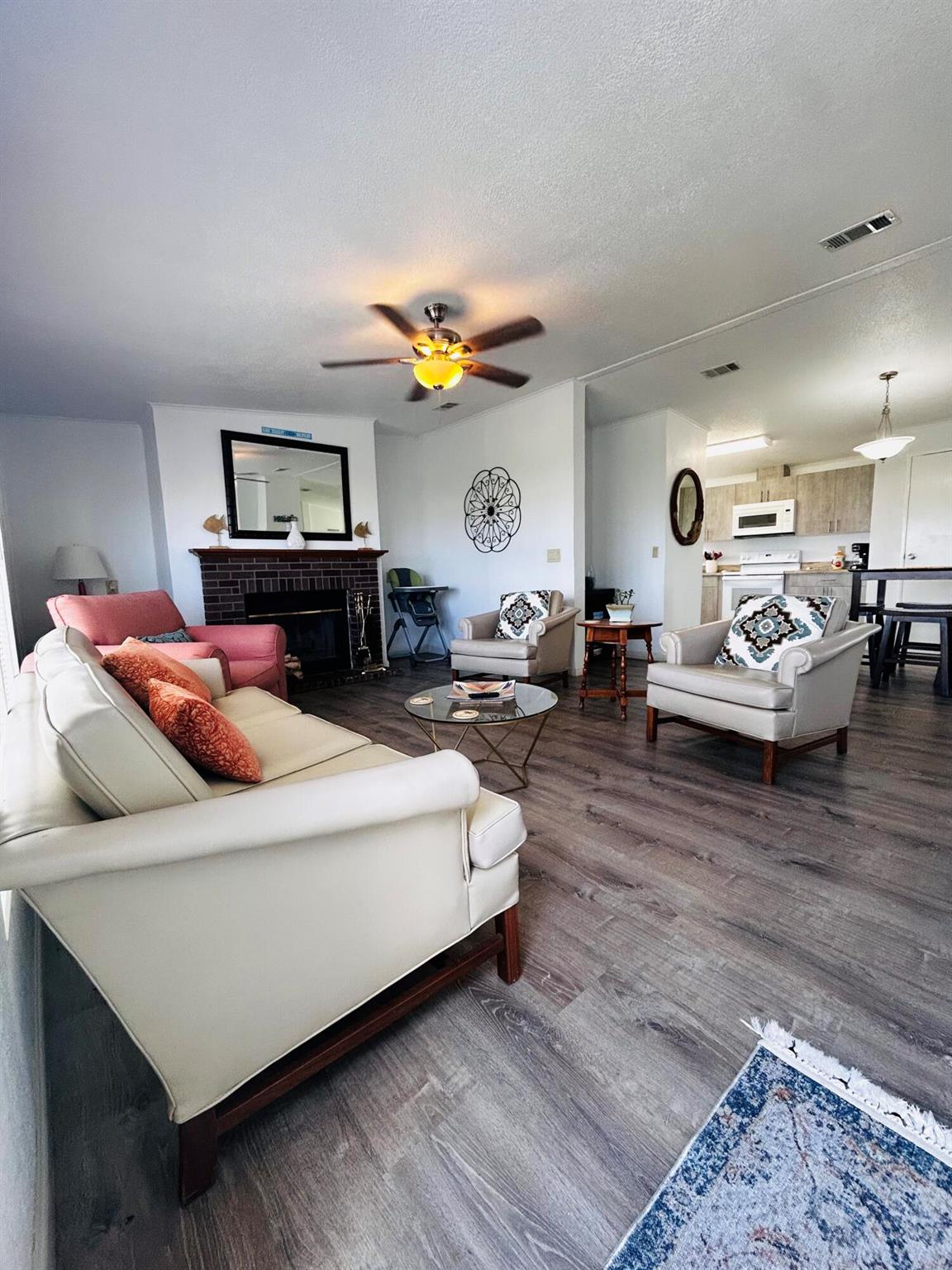 Homes for sale in Clewiston, FL | 344 Pine Lane, Clewiston, FL 33440 | MLS# R11119681