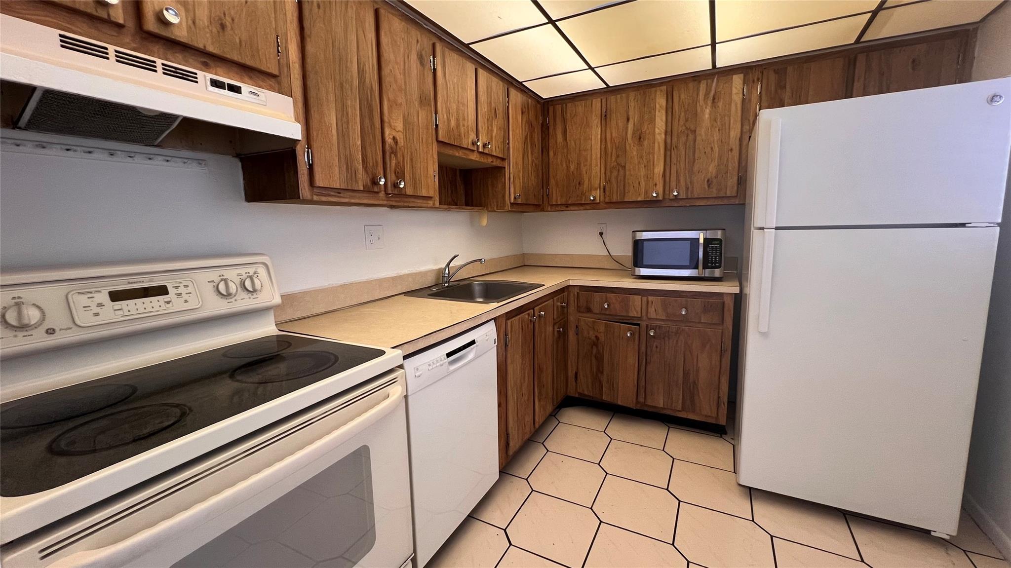 Homes for sale in Miami, FL | 8415 Sw 107Th Ave #208W, Miami, FL 33173 | MLS# F10524103